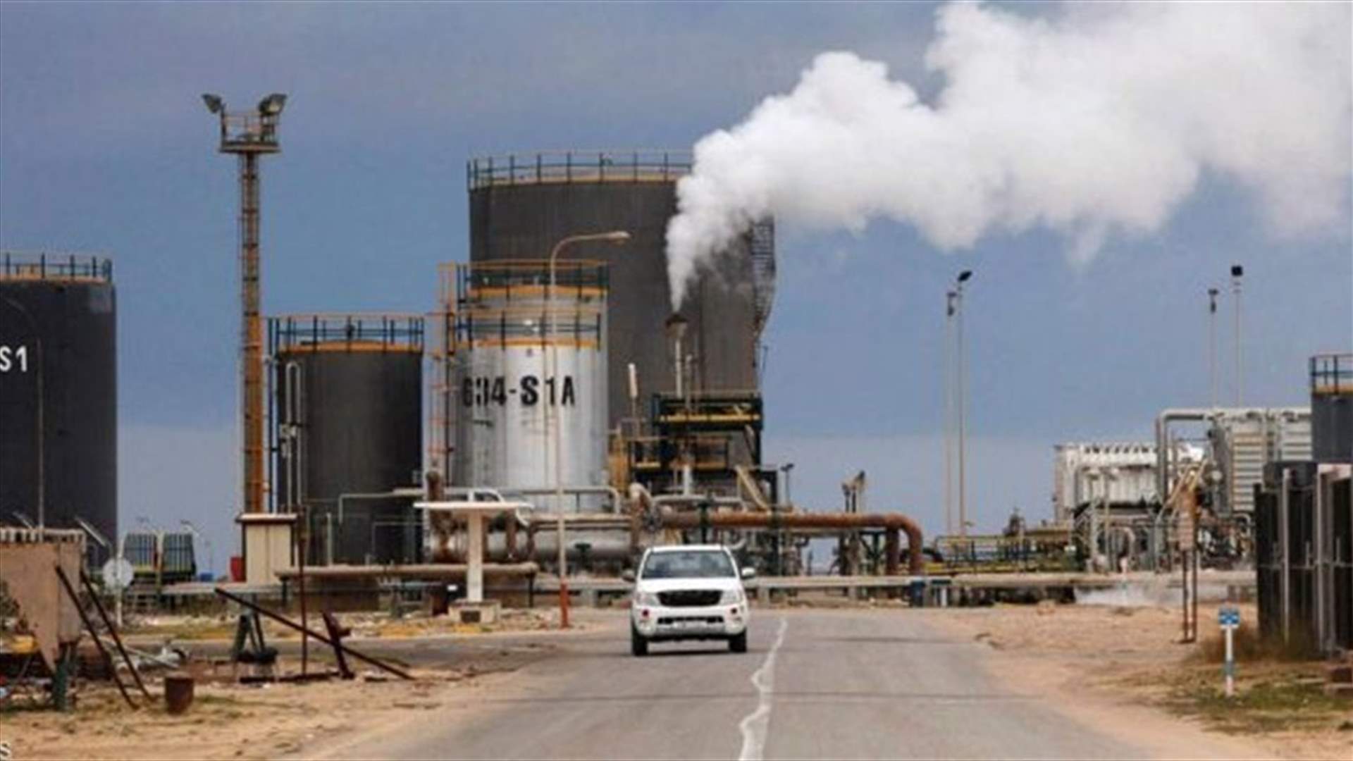 Libya's Sharara oilfield cuts output after workers abducted