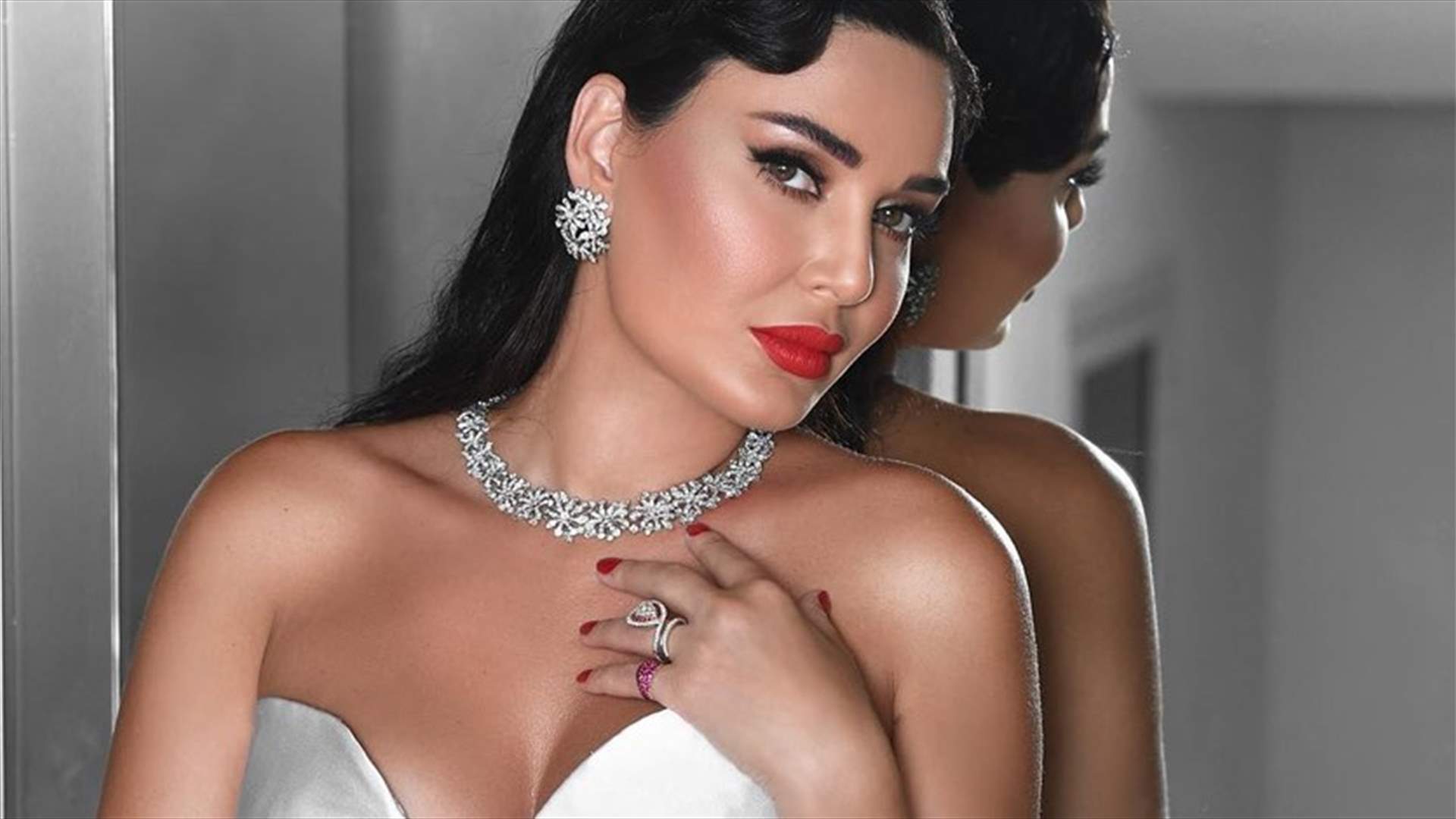 بالصورة - سيرين عبد النور بالشعر الأشقر... "لازم غيّر لوك"