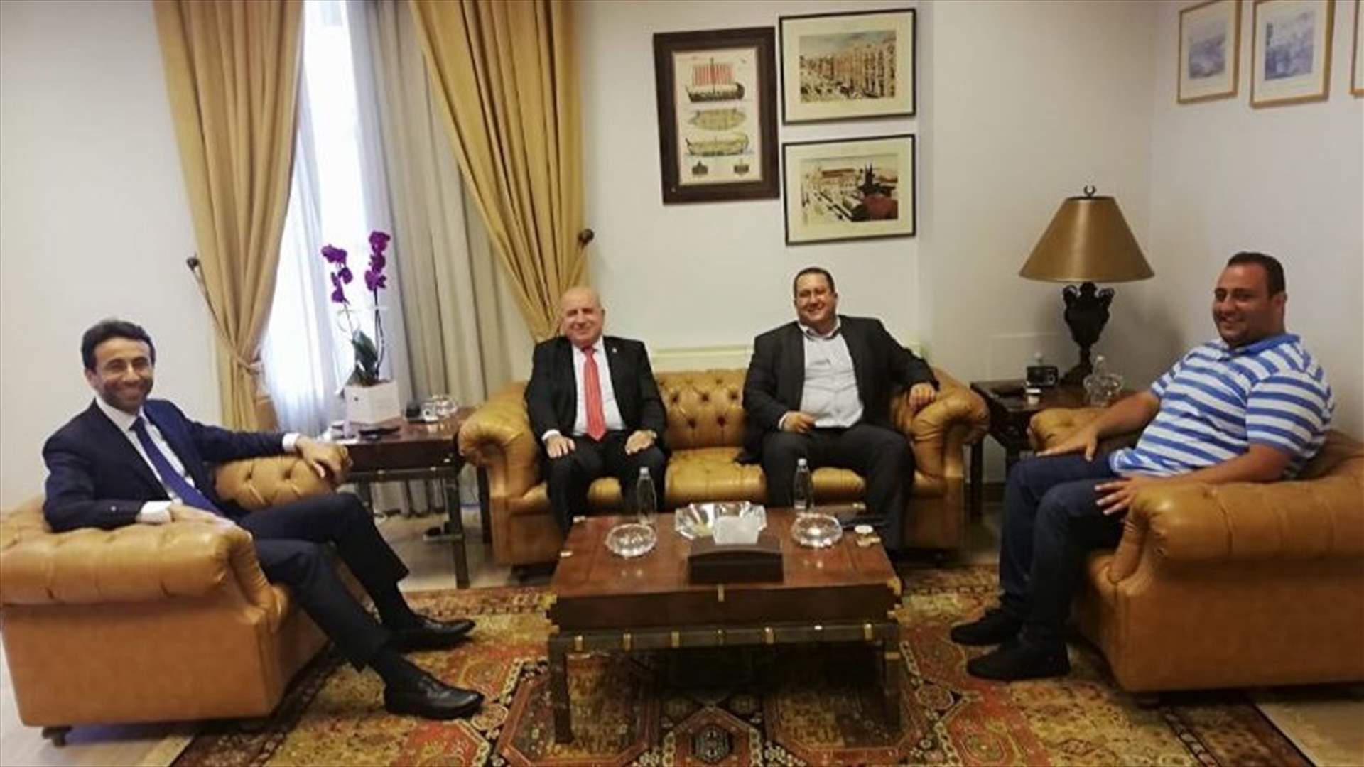 شبيب عرض مع حيدر سبل النهوض برياضة كرة القدم