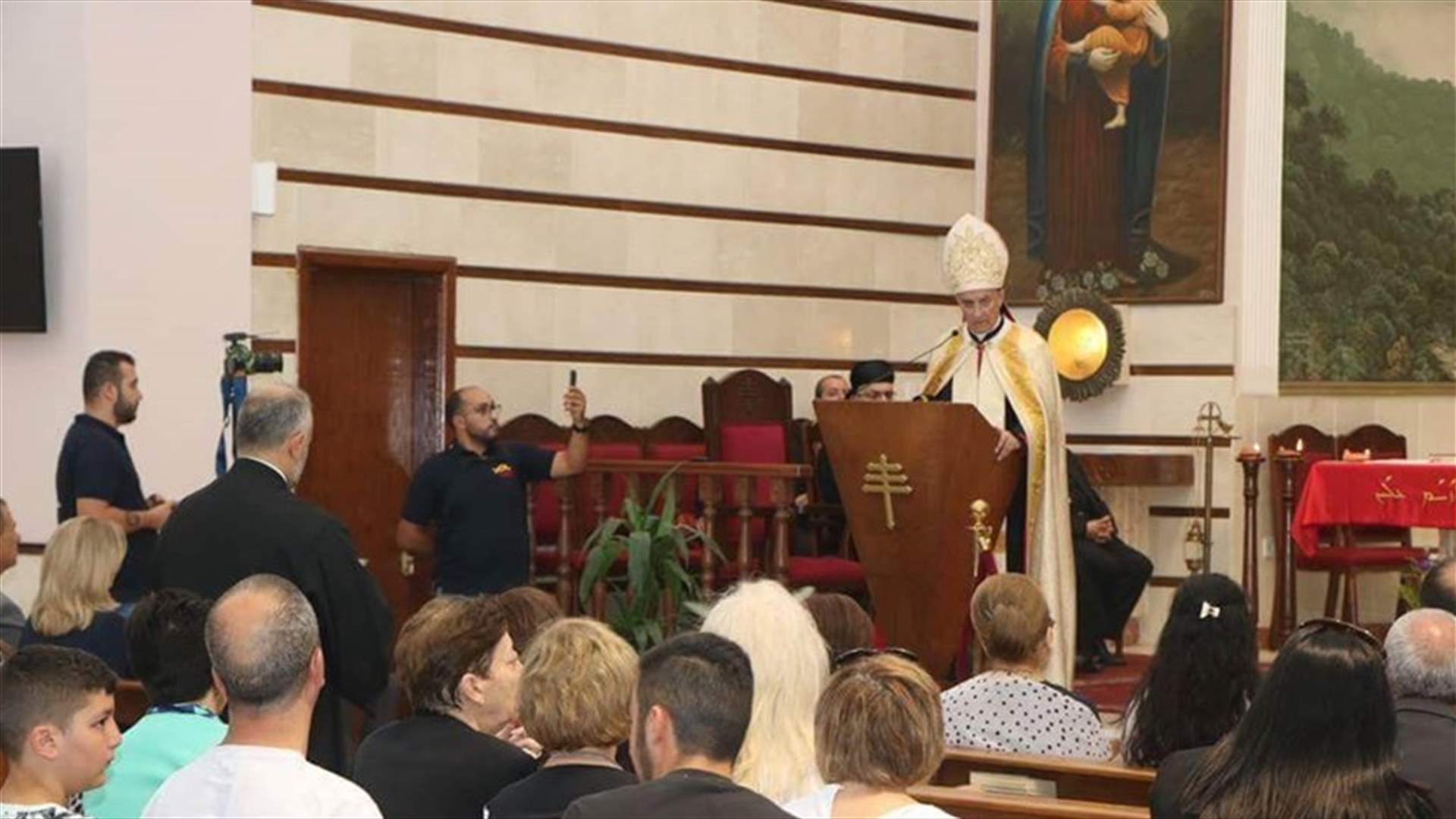 الراعي ترأس قداسا في كنيسة مار شربل في عمان