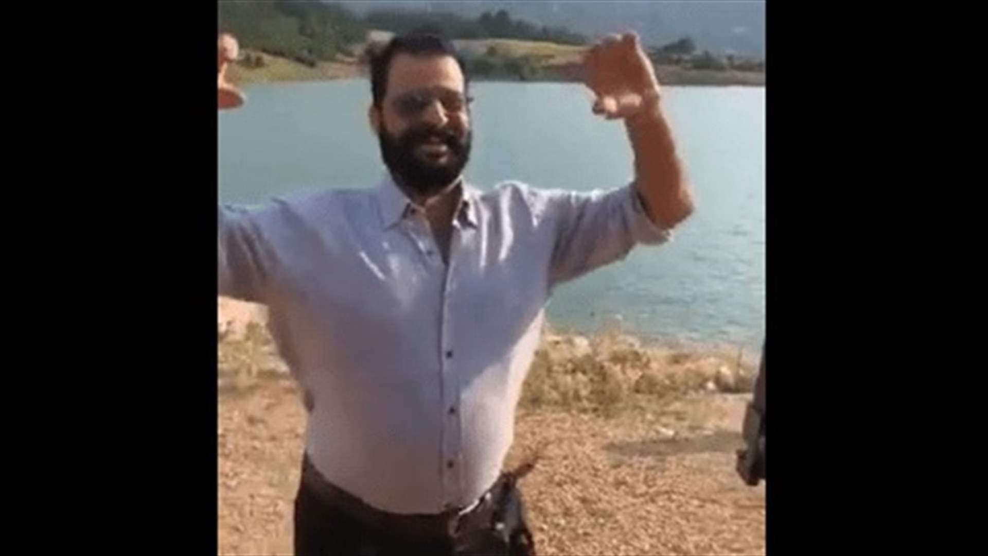 بالفيديو - مانع بن شلحاط يشارك في تحدي "رقصة كيكي"
