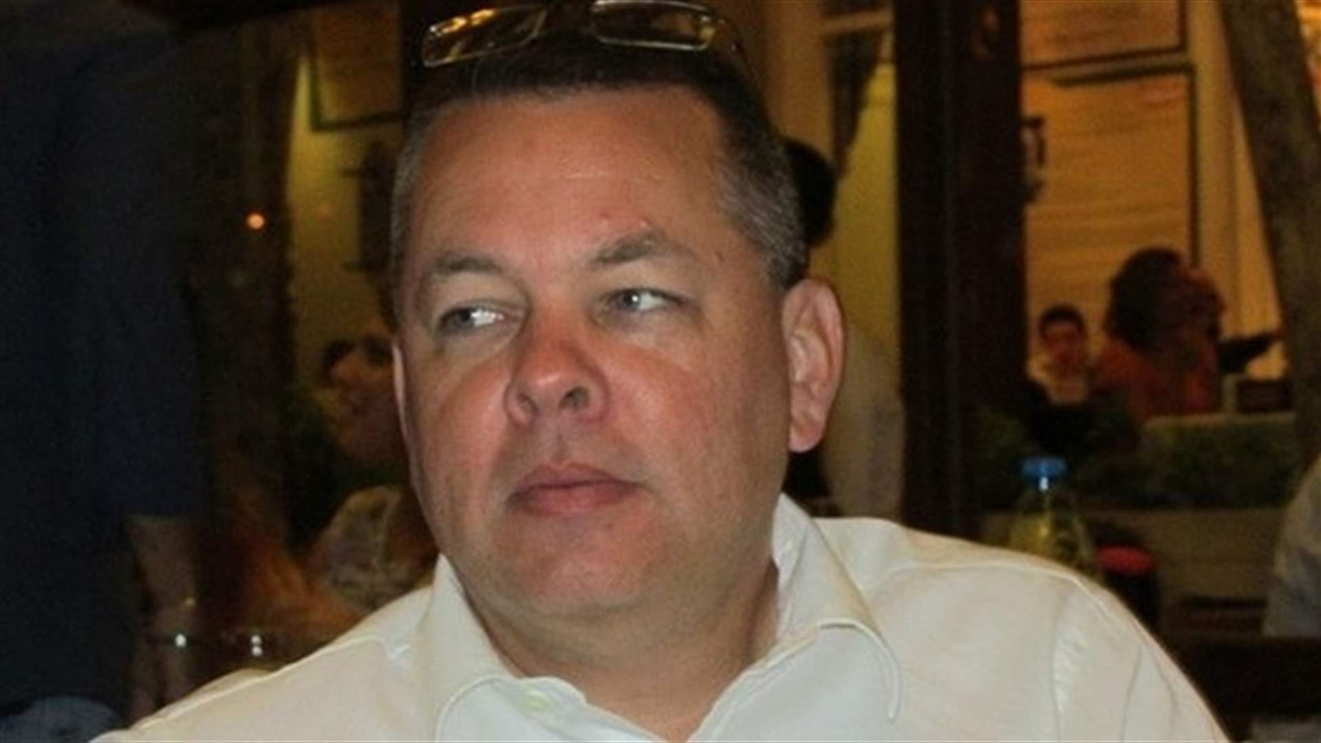هكذا علقت واشنطن على نقل القس الاميركي الى الإقامة الجبرية في تركيا