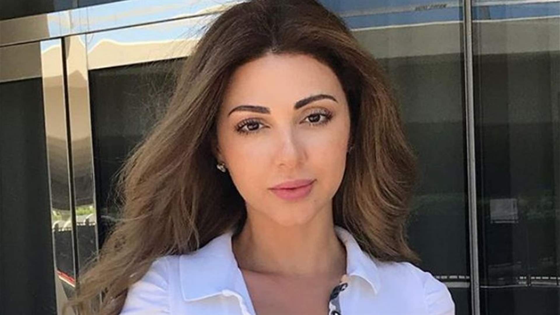 بالفيديو- شاحبة وتردّد "ان شاء الله بتعافى بسرعة".. ما هو مرض ميريام فارس؟