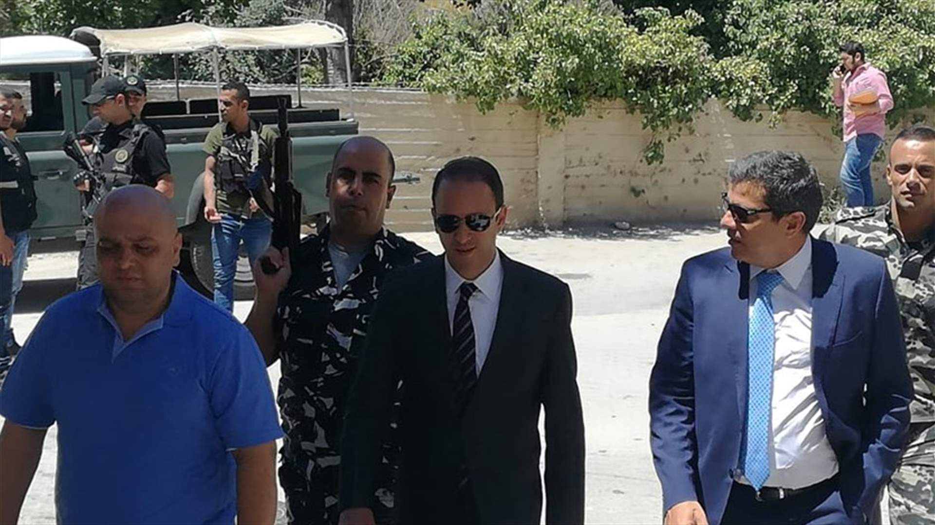 هذا ما حدث أثناء وجود مفوض الحكومة لدى المحكمة العسكرية في بعلبك في زيارة للمحافظ...