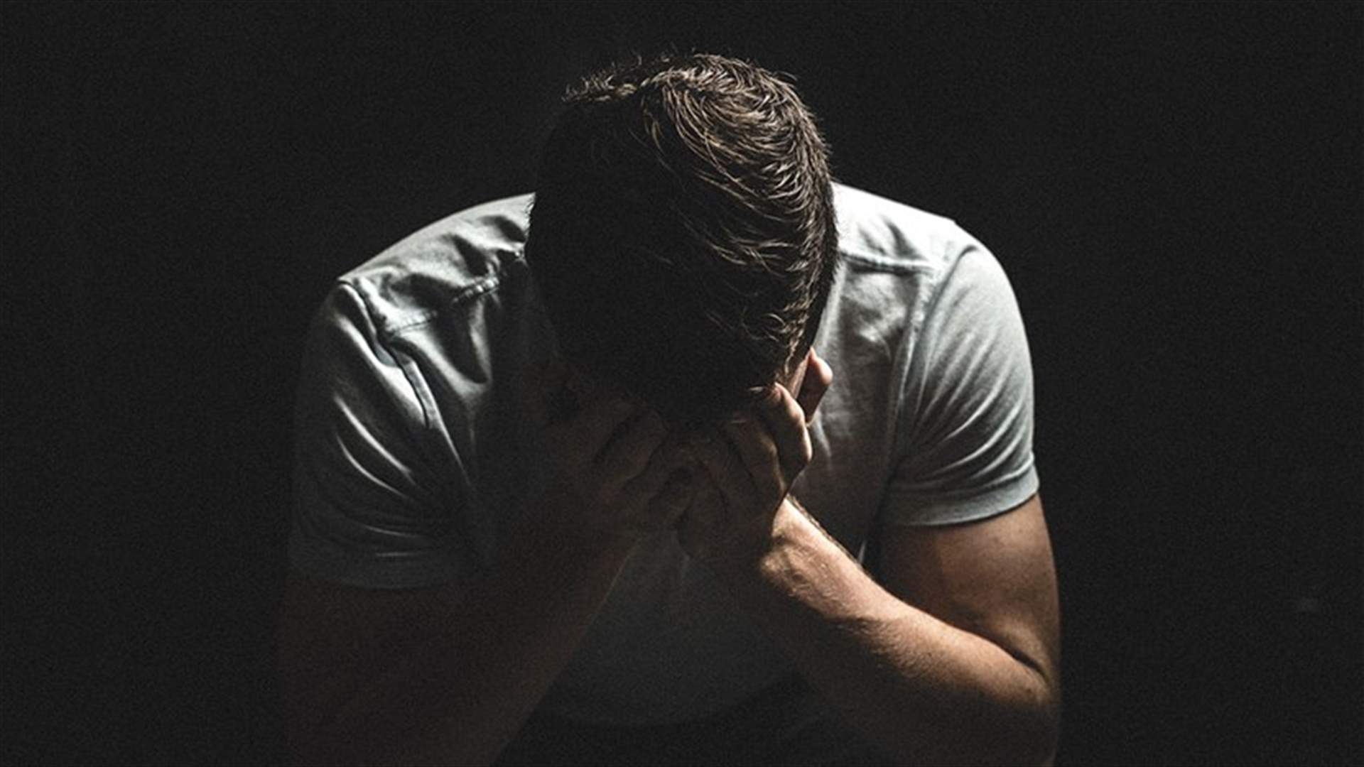 ما هي أعراض انخفاض مستويات التستوستيرون لدى الرجال؟