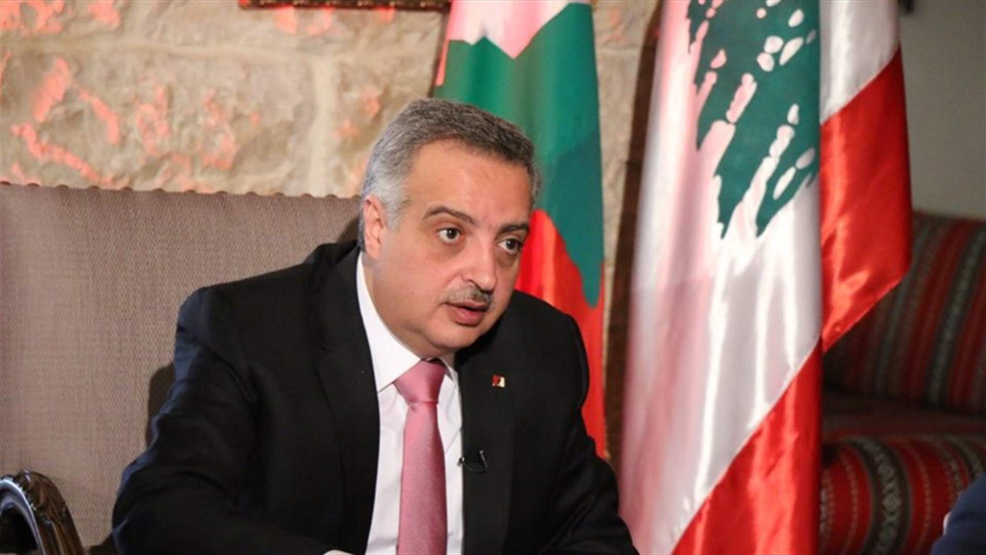 ارسلان: التعرض لشهداء مرفوض ومدان