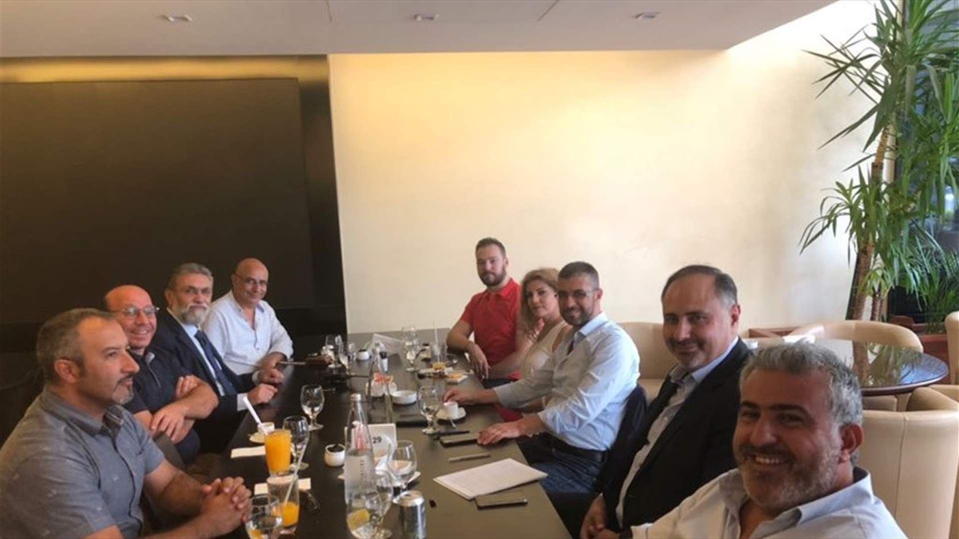 الإجتماع الأول للجنة الأهلية لعودة النازحين في زحلة