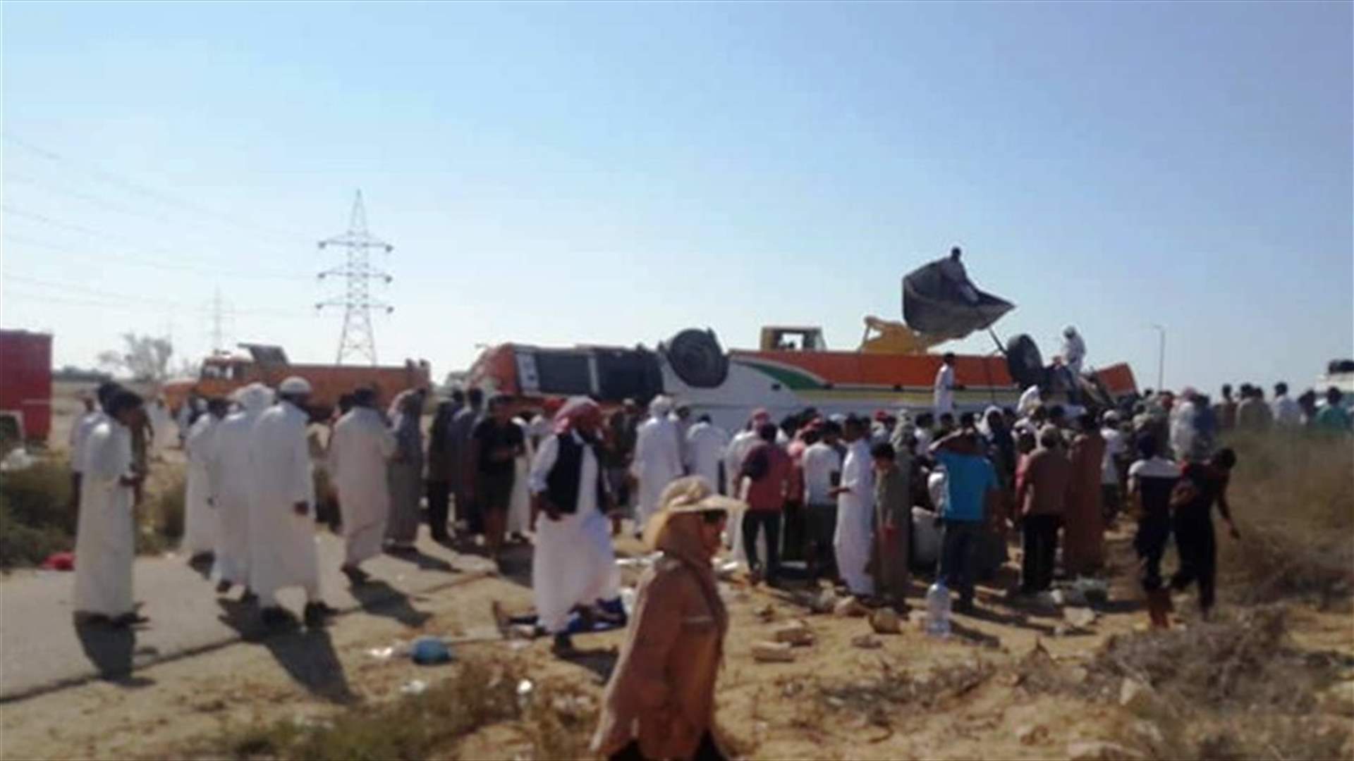 قتلى اثر انقلاب حافلة في محافظة مطروح بمصر