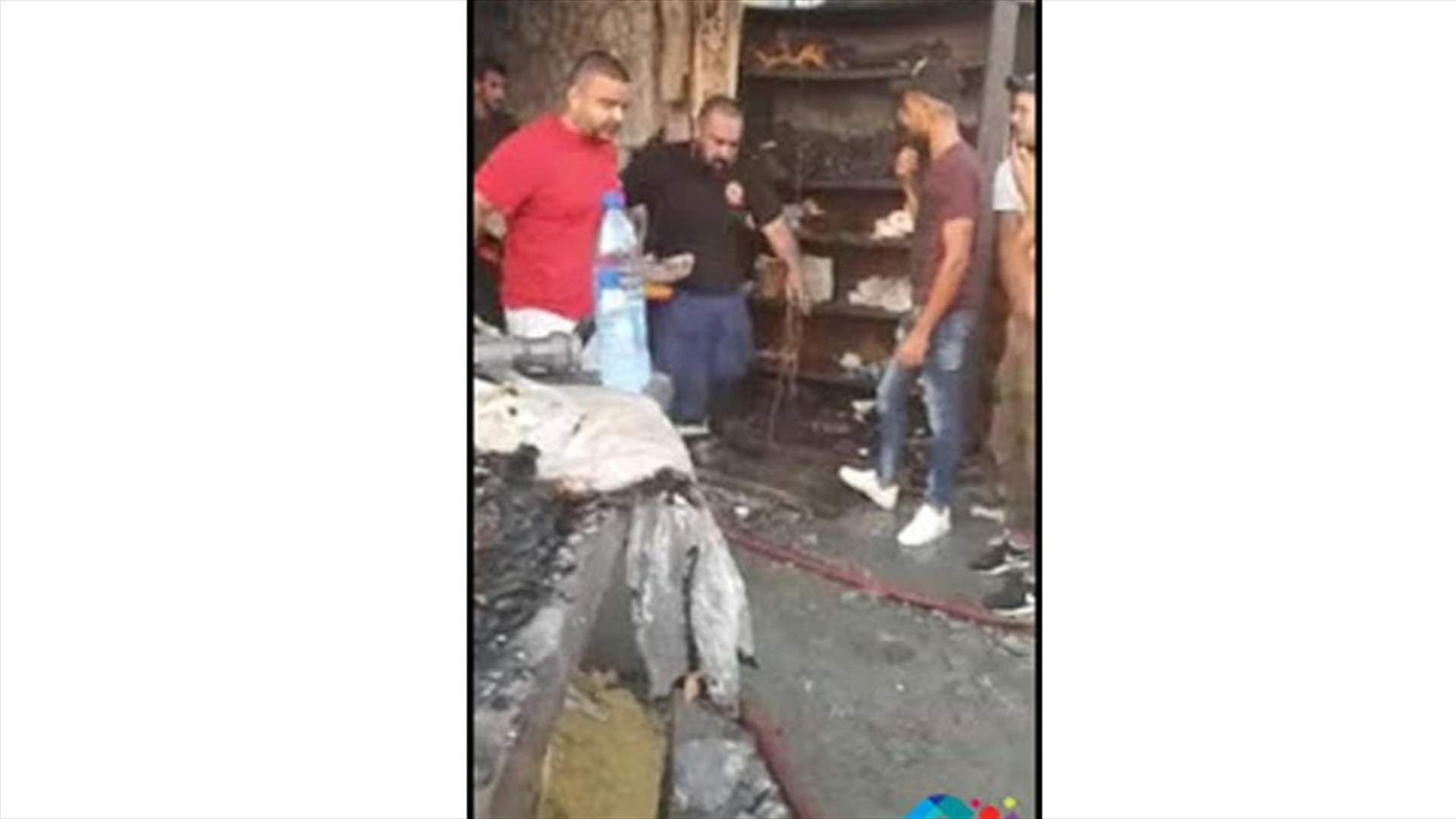 حريق في صور وسقوط قتلى وجرحى (بالصور)