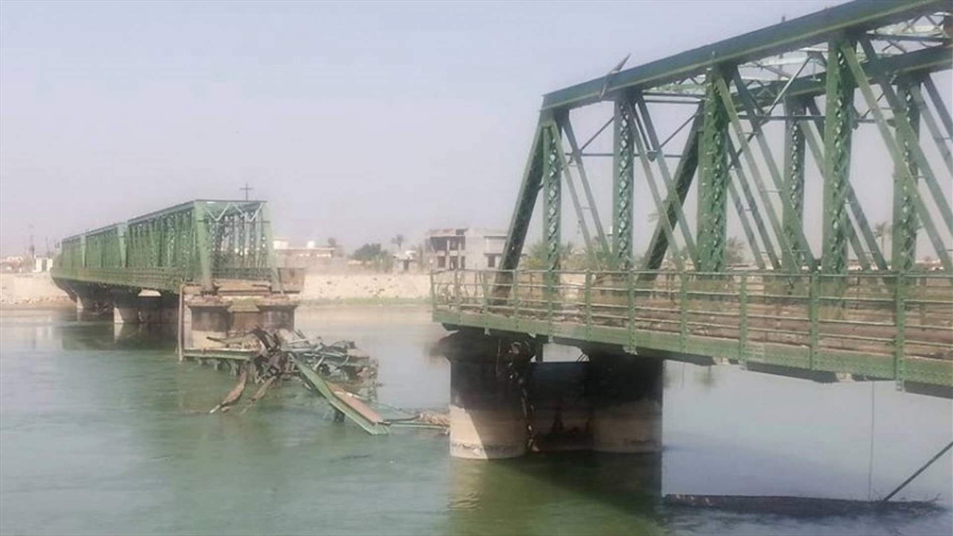 إعادة فتح جسر الفلوجة الحديدي بعدما دمره داعش