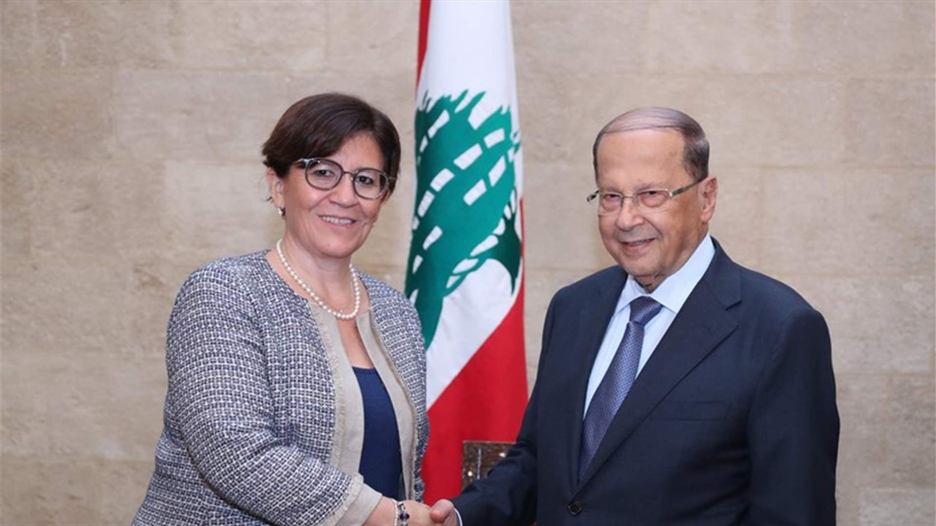 وزيرة الدفاع الايطالية من بعبدا: نؤيد مطلب لبنان التمديد لليونيفيل من دون اي تعديل لمهامها