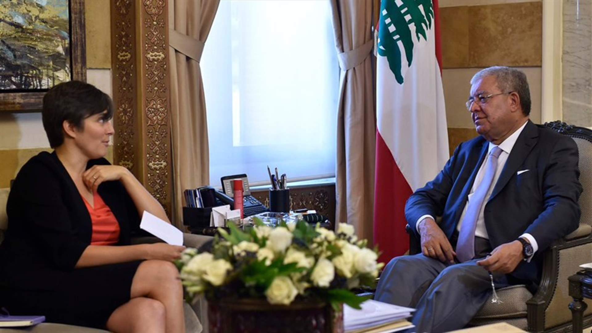المشنوق استقبل سفيرة كندا: نستغرب اللهجة التي استعملتها كندا في مخاطبة السعودية