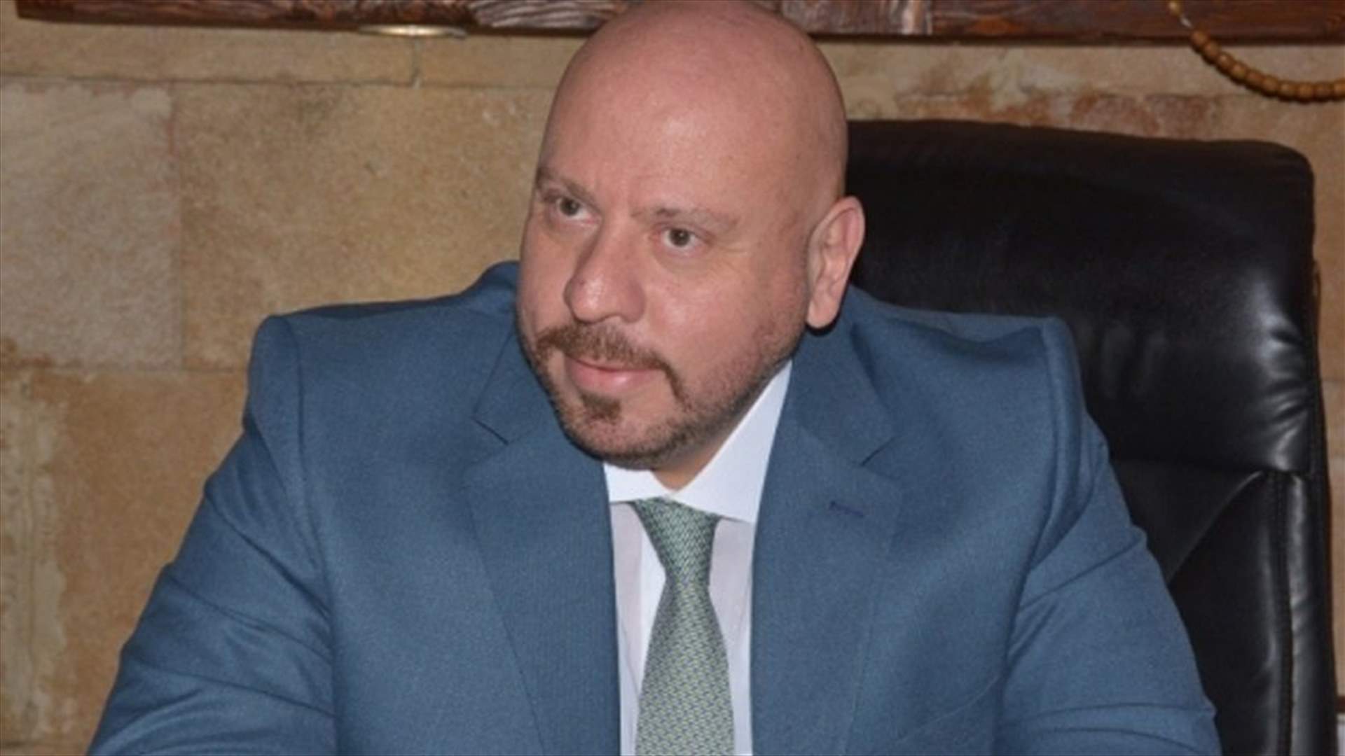 نهرا طلب التشدد في منع إضافة إنشاءات داخل مخيمات النازحين