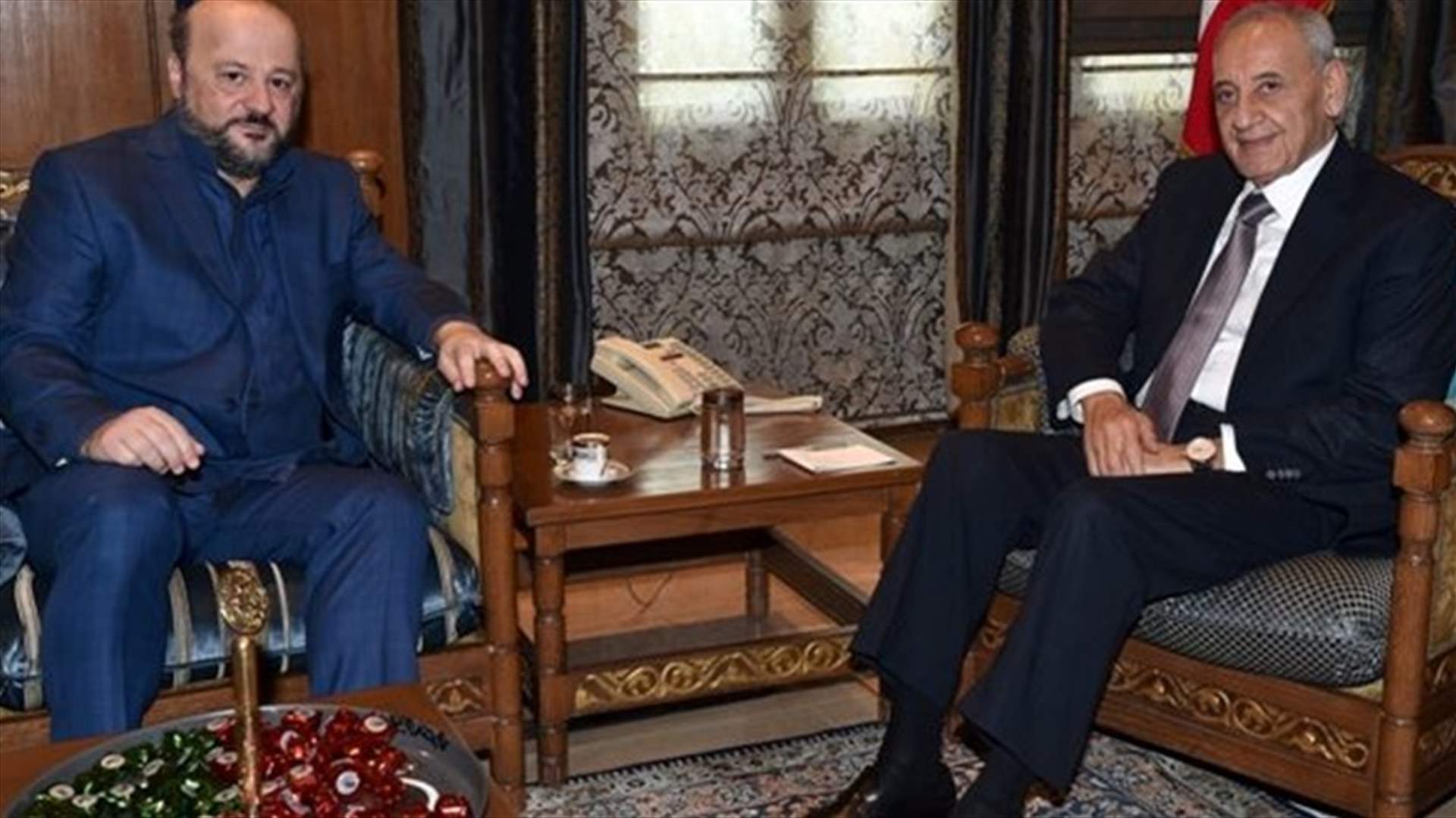 الأوضاع العامة والوضع الحكومي بين بري والرياشي