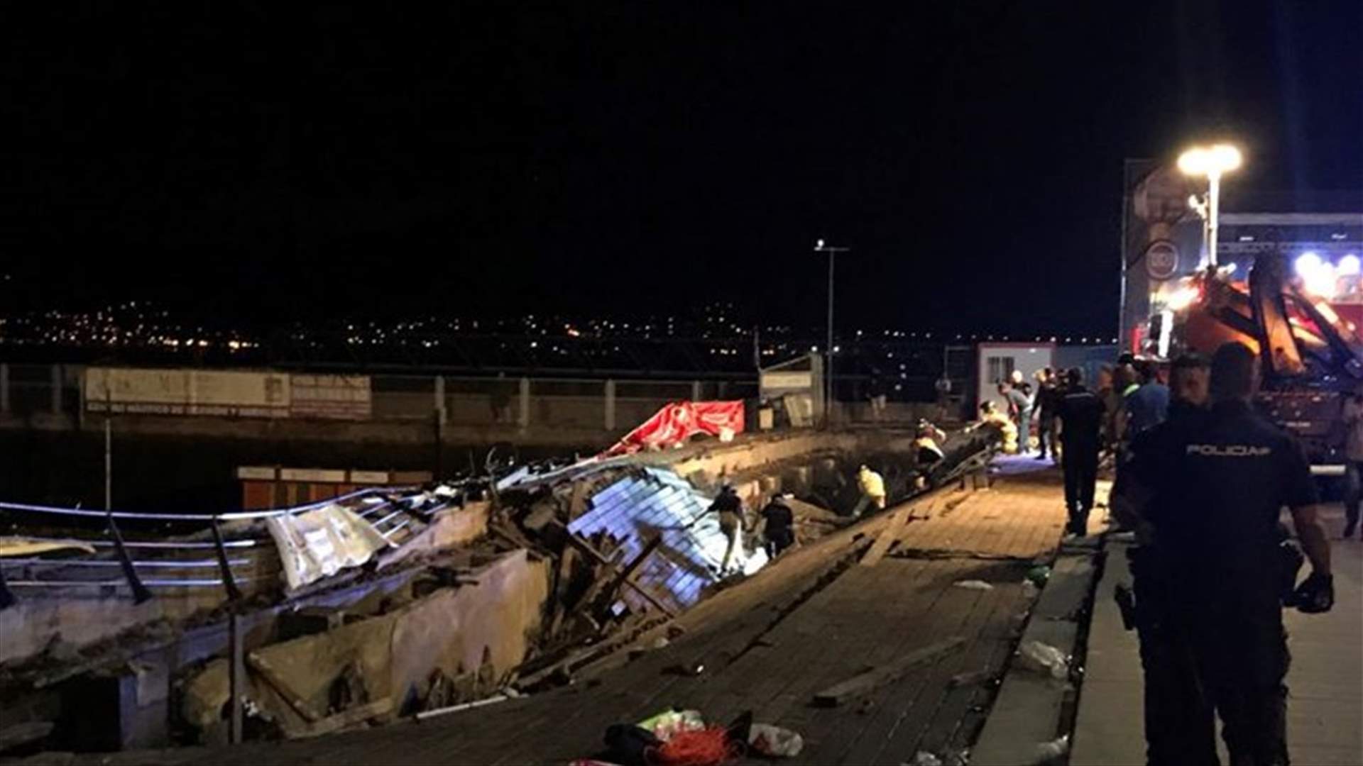 انهيار منصة بمهرجان موسيقي في إسبانيا يوقع مئات الجرحى... وفيديو يوثق لحظة الحادث