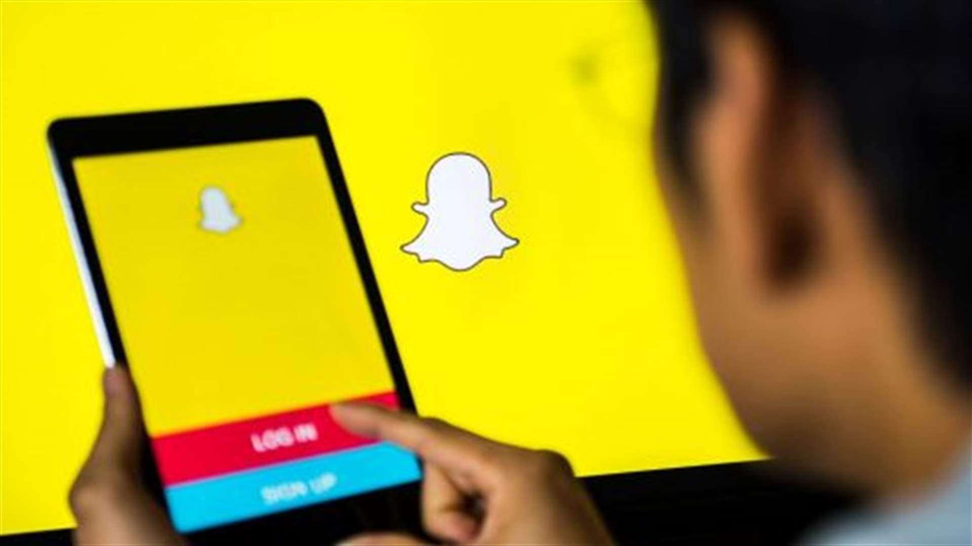 السجن لعربي قدّم خدمات جنسية مقابل المال عبر سناب شات