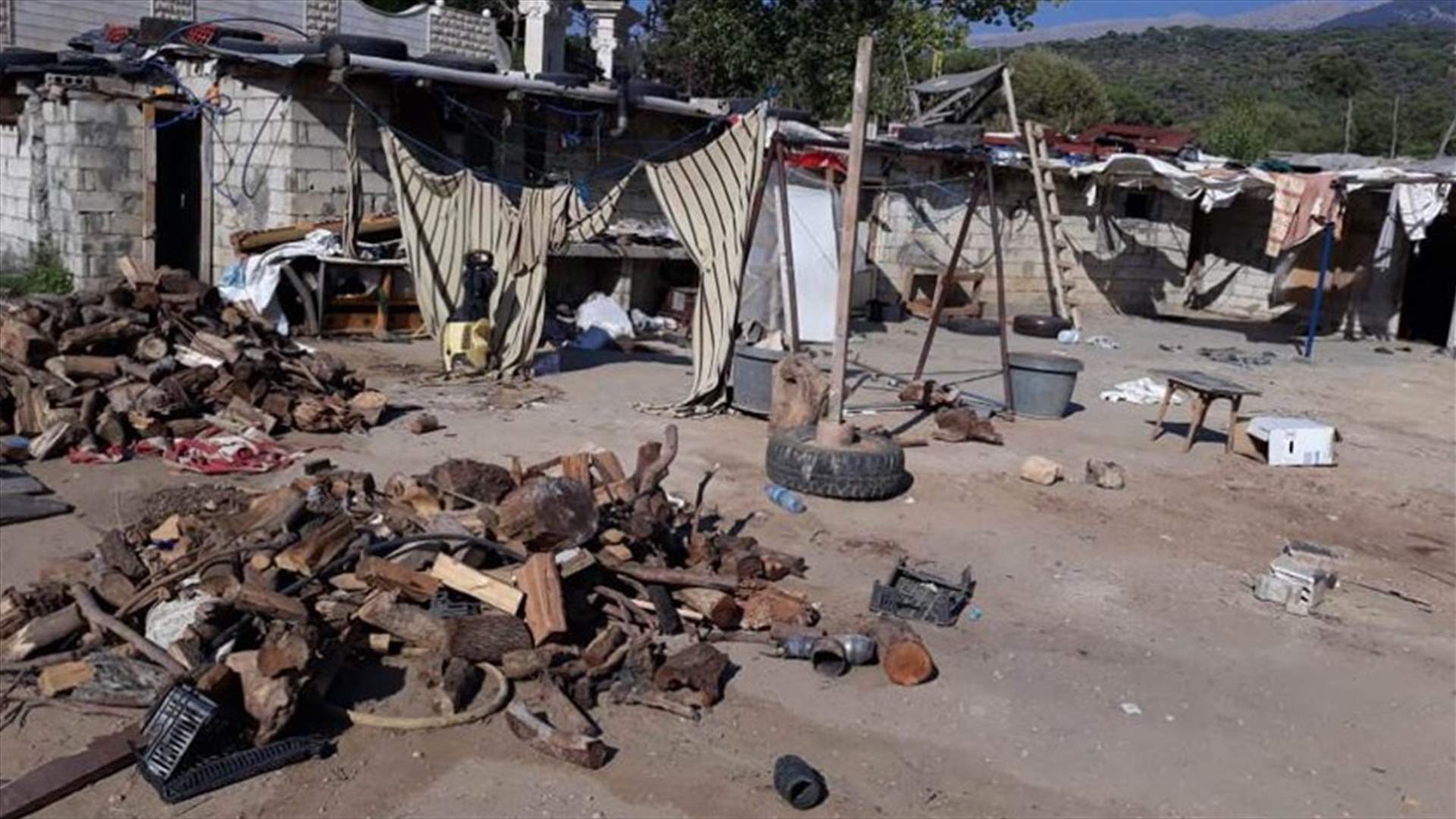 بلدية عين زحلتا: لا يوجد مخيمات للنازحين السوريين في البلدة
