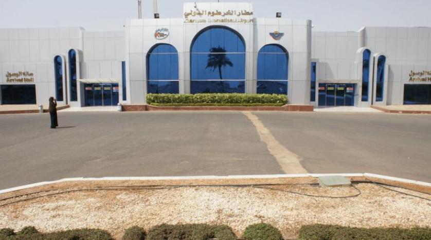 في مطار الخرطوم...احباط محاولة تهريب نحو مليون دولار اميركي