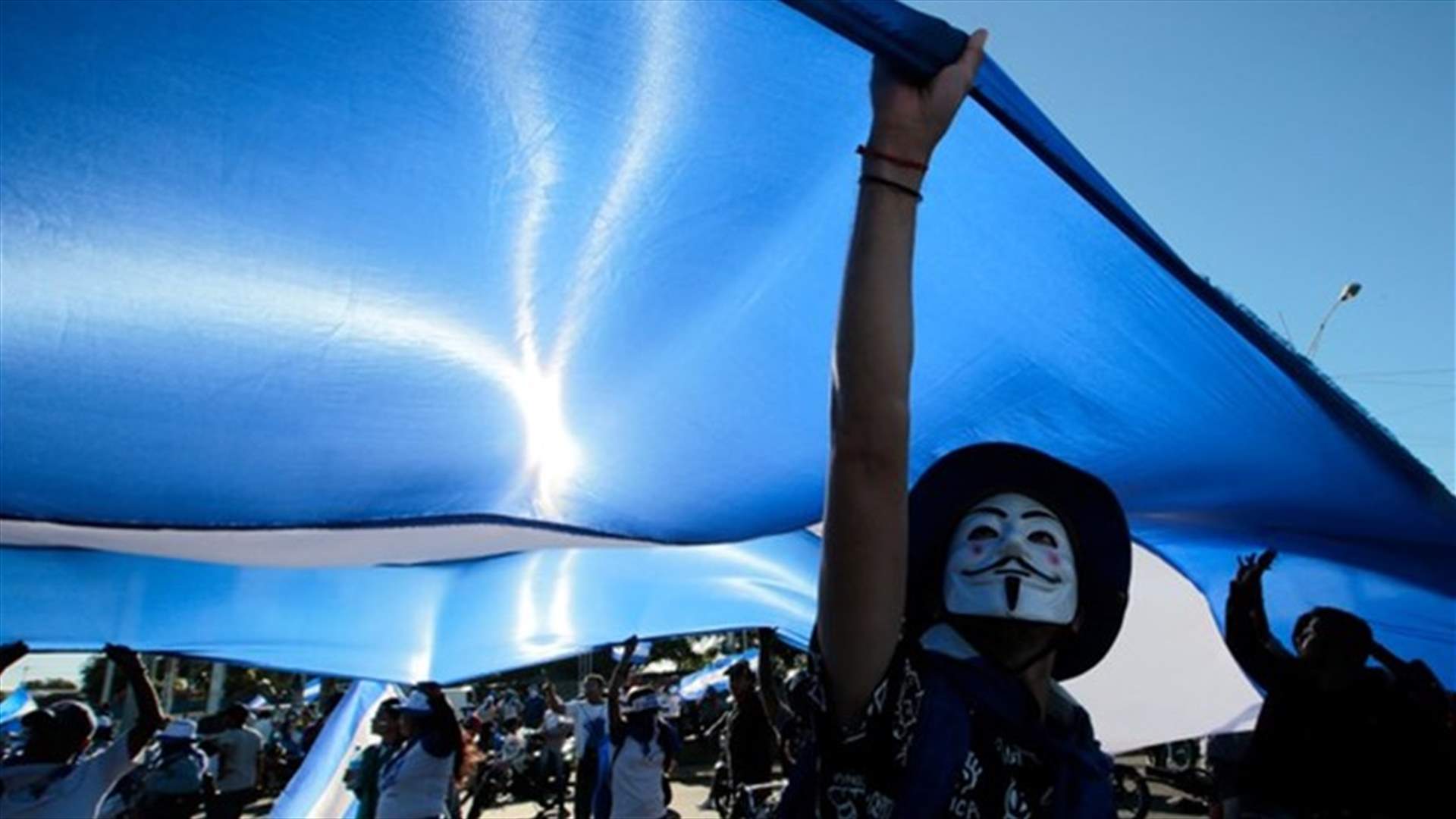 آلاف المتظاهرين في نيكاراغوا يطالبون برحيل الرئيس أورتيغا