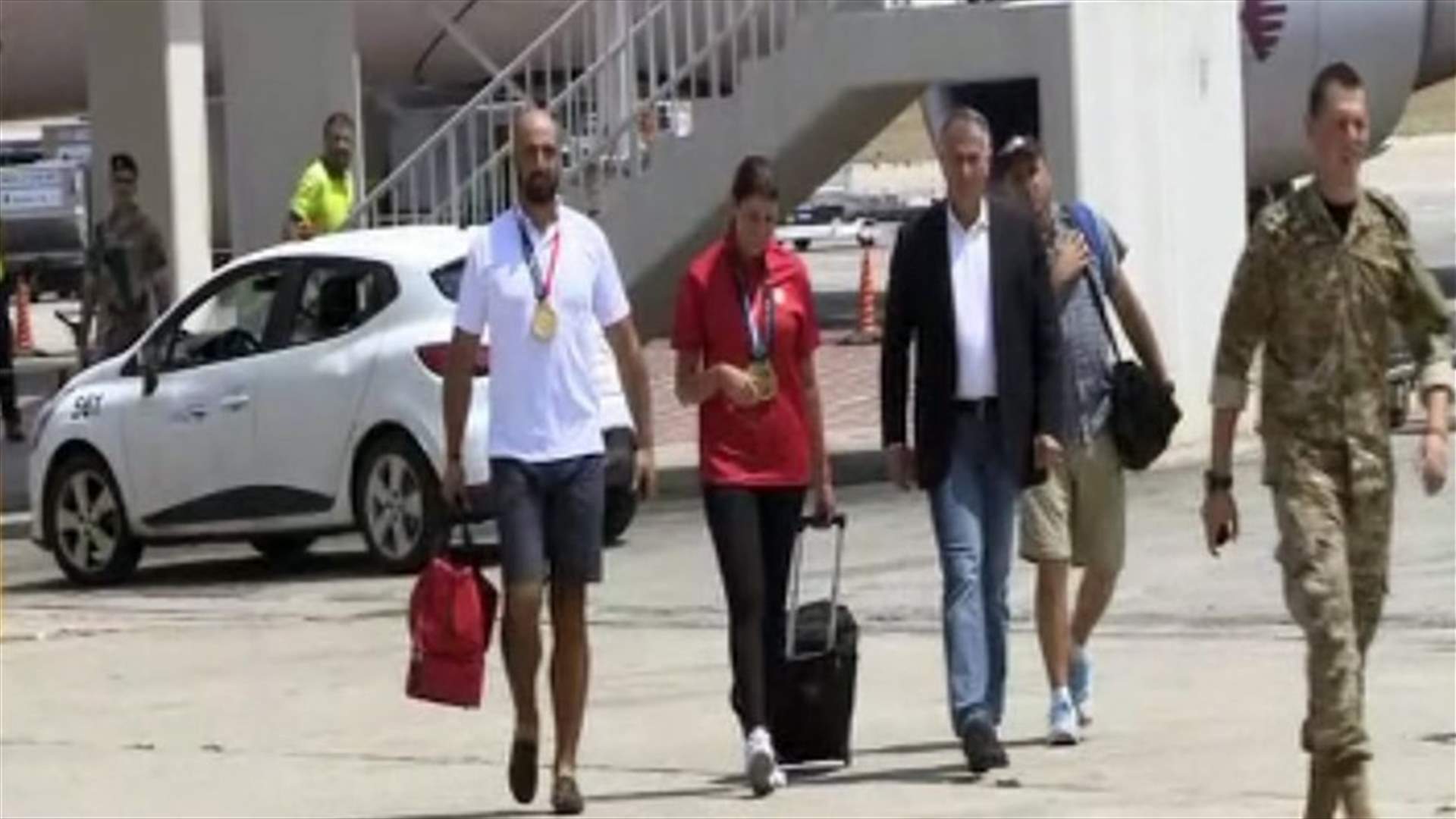 بعد فوزهما بالميدالية الذهبية في الألعاب الأسيوية... راي باسيل وآلان موسى يعودان الى لبنان