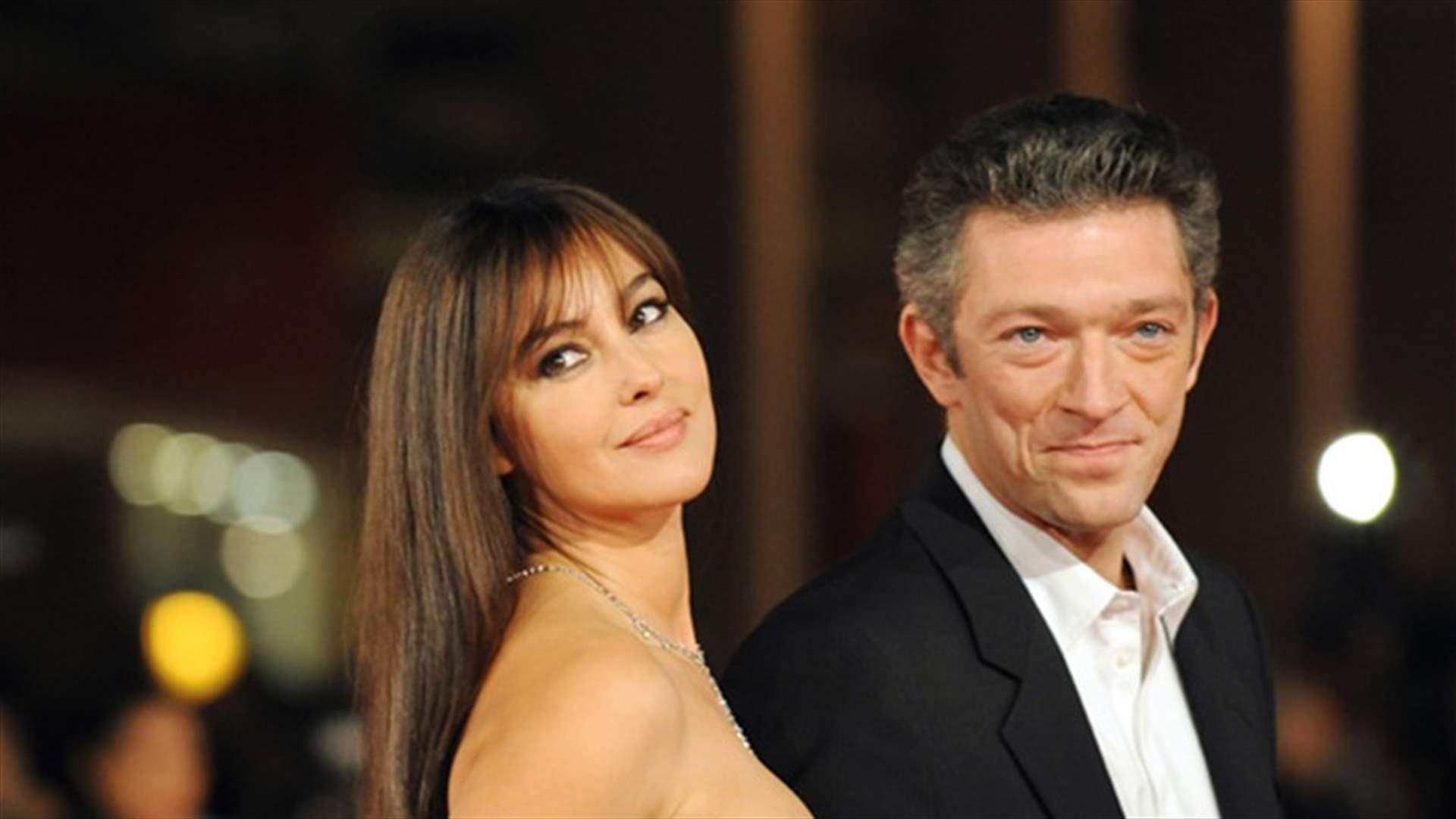 زوج مونيكا بيلوتشي السابق يتزوج عارضة أزياء تصغره بـ 30 عاماً