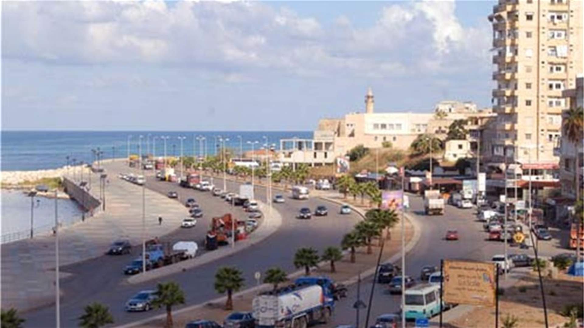 حريق في احد المطاعم بصيدا...واصابة شخصين