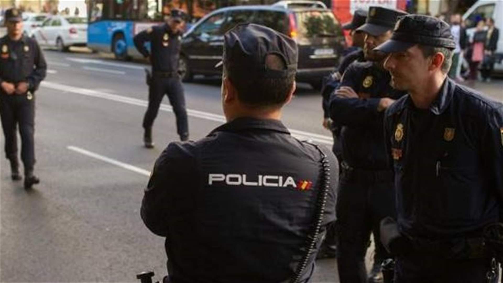 الشرطة تعتقل 10 مهاجرين اقتحموا الحدود بين اسبانيا والمغرب
