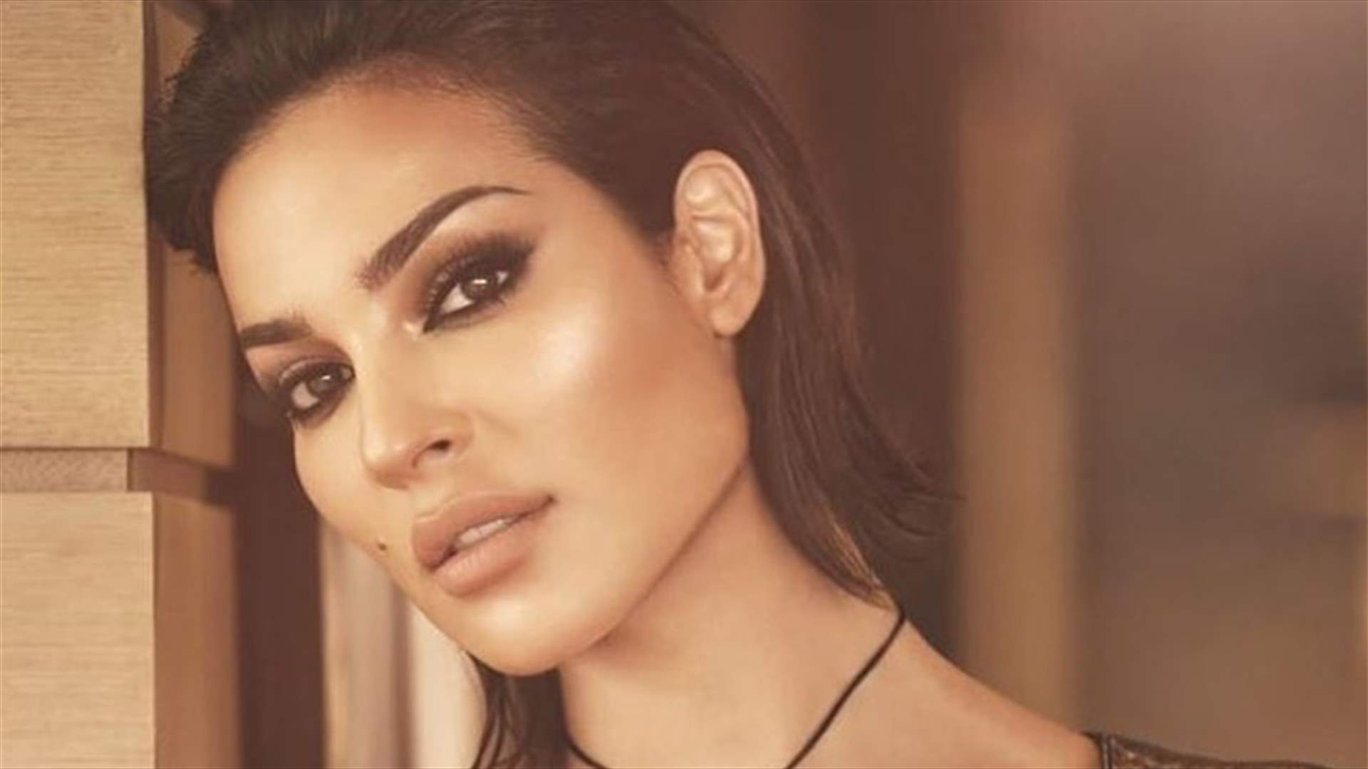 وفاة والد نادين نسيب نجيم ... وهكذا نعته برسالة مؤثرة