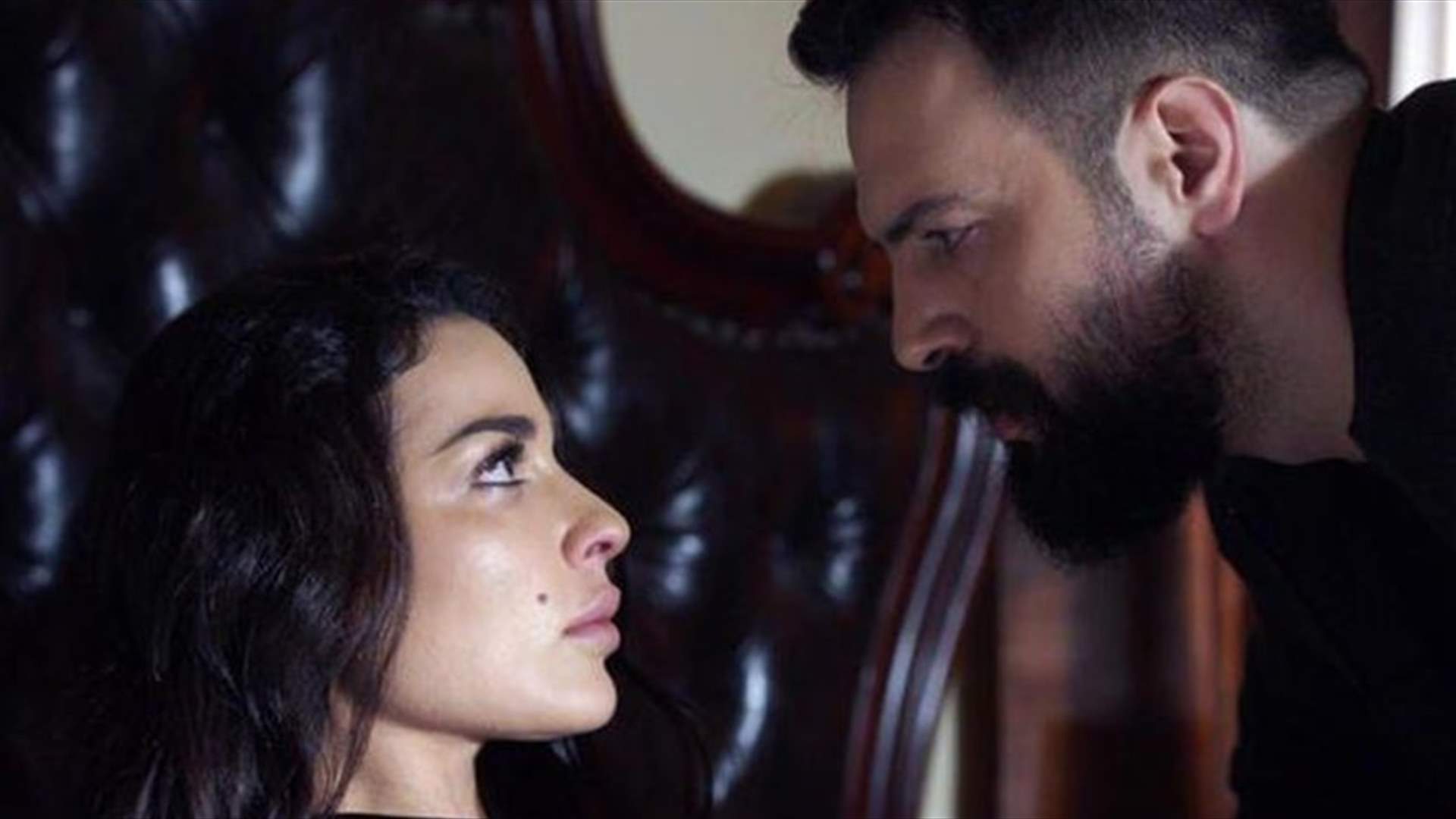 نادين نسيب نجيم وتيم حسن.. هل تنتهي الخلافات في واجب العزاء؟