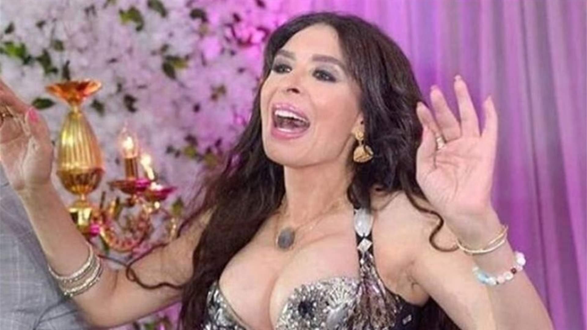 الراقصة دينا بصورةٍ مع سعد الحريري.. ما المناسبة الّتي جمعتهما؟