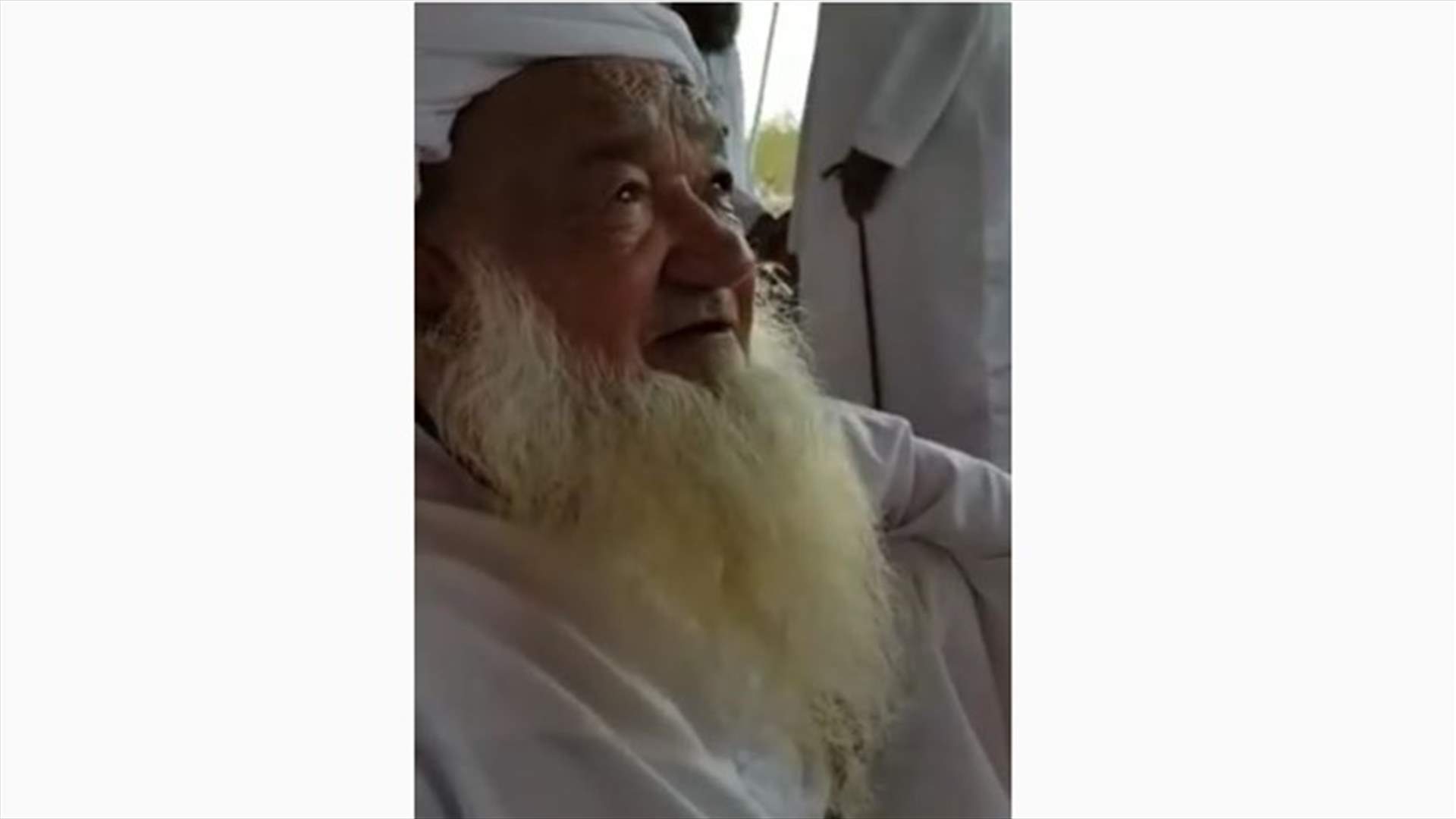 رغم بلوغه الـ95 إماراتي يتزوج للمرة الثالثة ... والعرس امتّد لـ14 ساعة