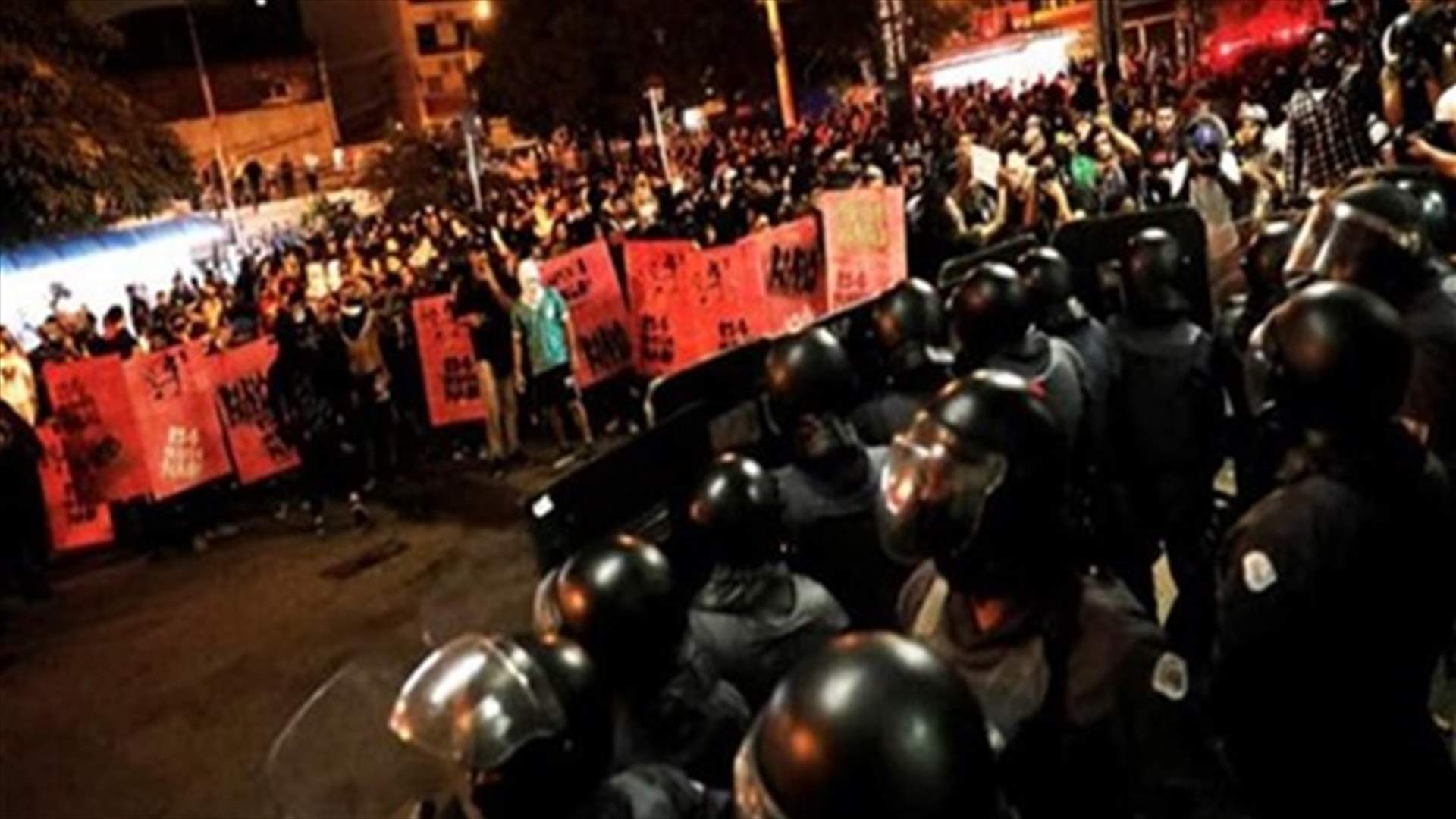 فنزويليون يغادرون البرازيل بعد أعمال عنف جديدة