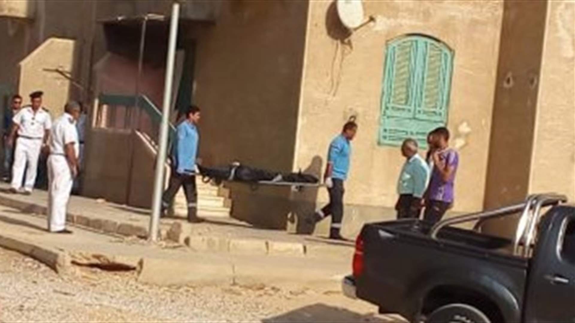 بعد الجريمة المروعة في القاهرة...القبض على الأب المتهم بذبح زوجته وأبنائه