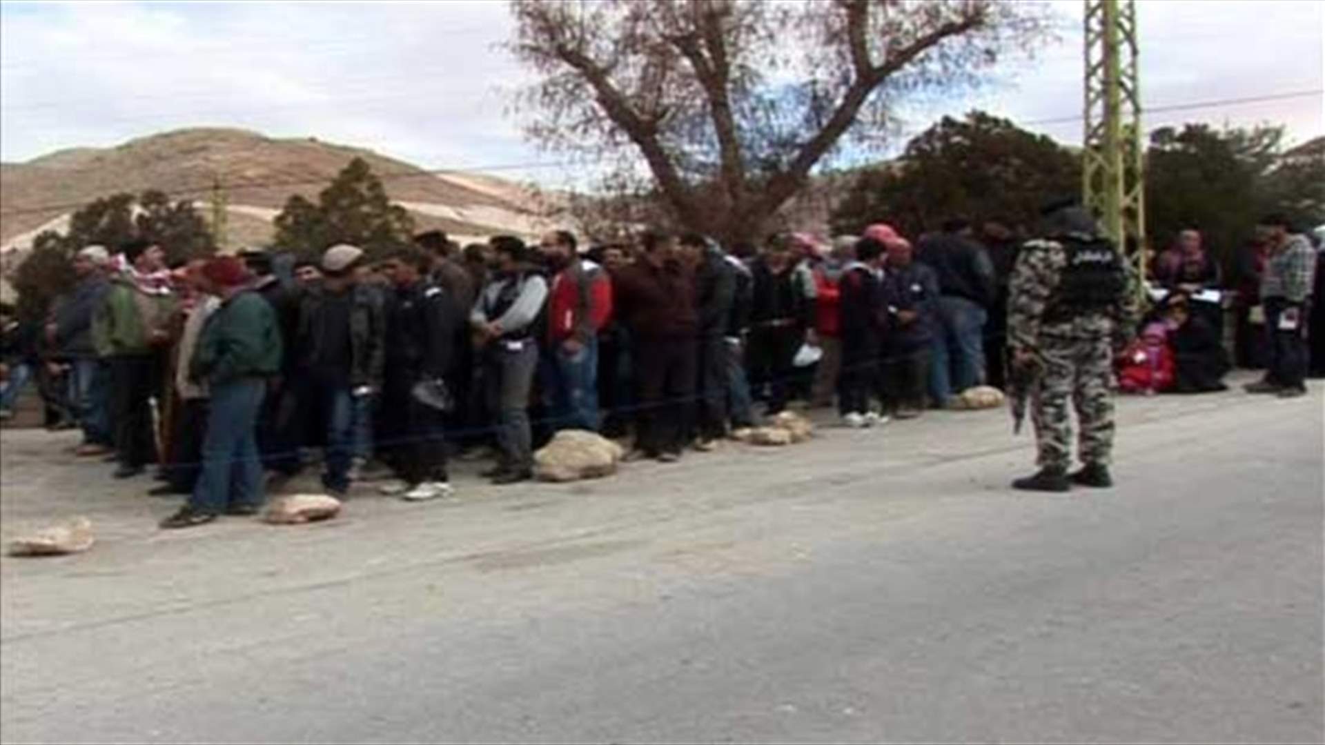 وقف العمل في مركز عرسال الموقت لتسوية اوضاع الرعايا السوريين