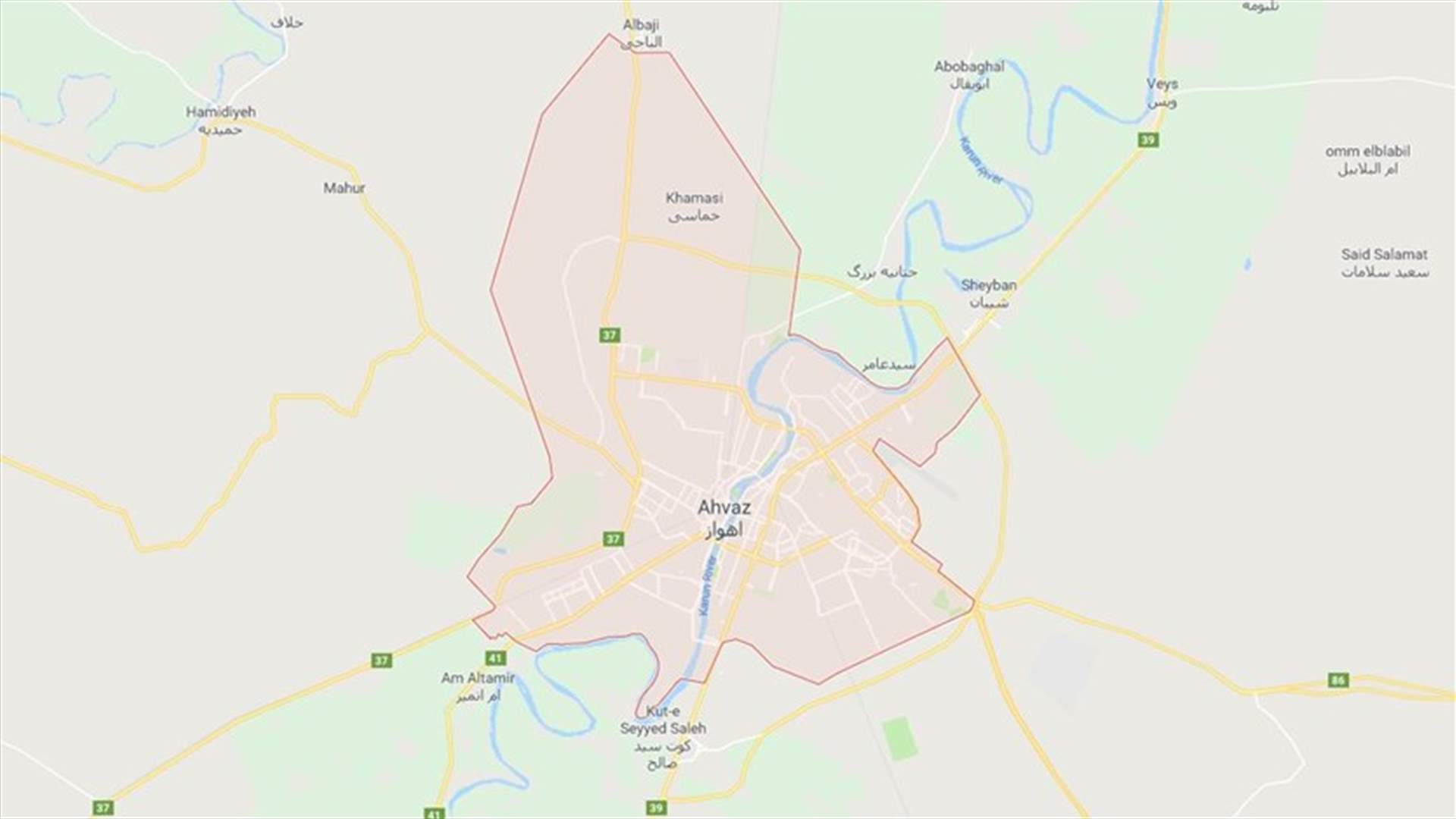 ضحايا في هجوم على عرض عسكري في مدينة الأهواز جنوب إيران