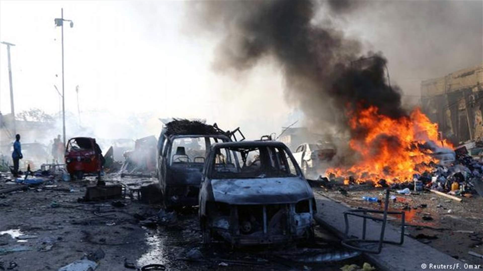 قتيل في انفجار سيارتين في مقديشو