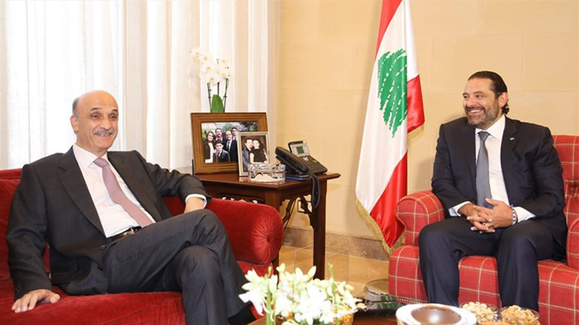 الحريري عرض مع جعجع مستجدات تأليف الحكومة في بيت الوسط