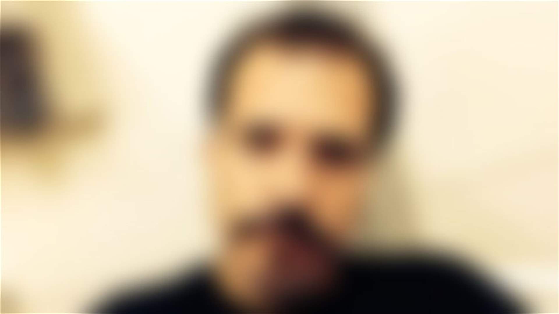 ممثل أميركي شهير جثة في منزل والده