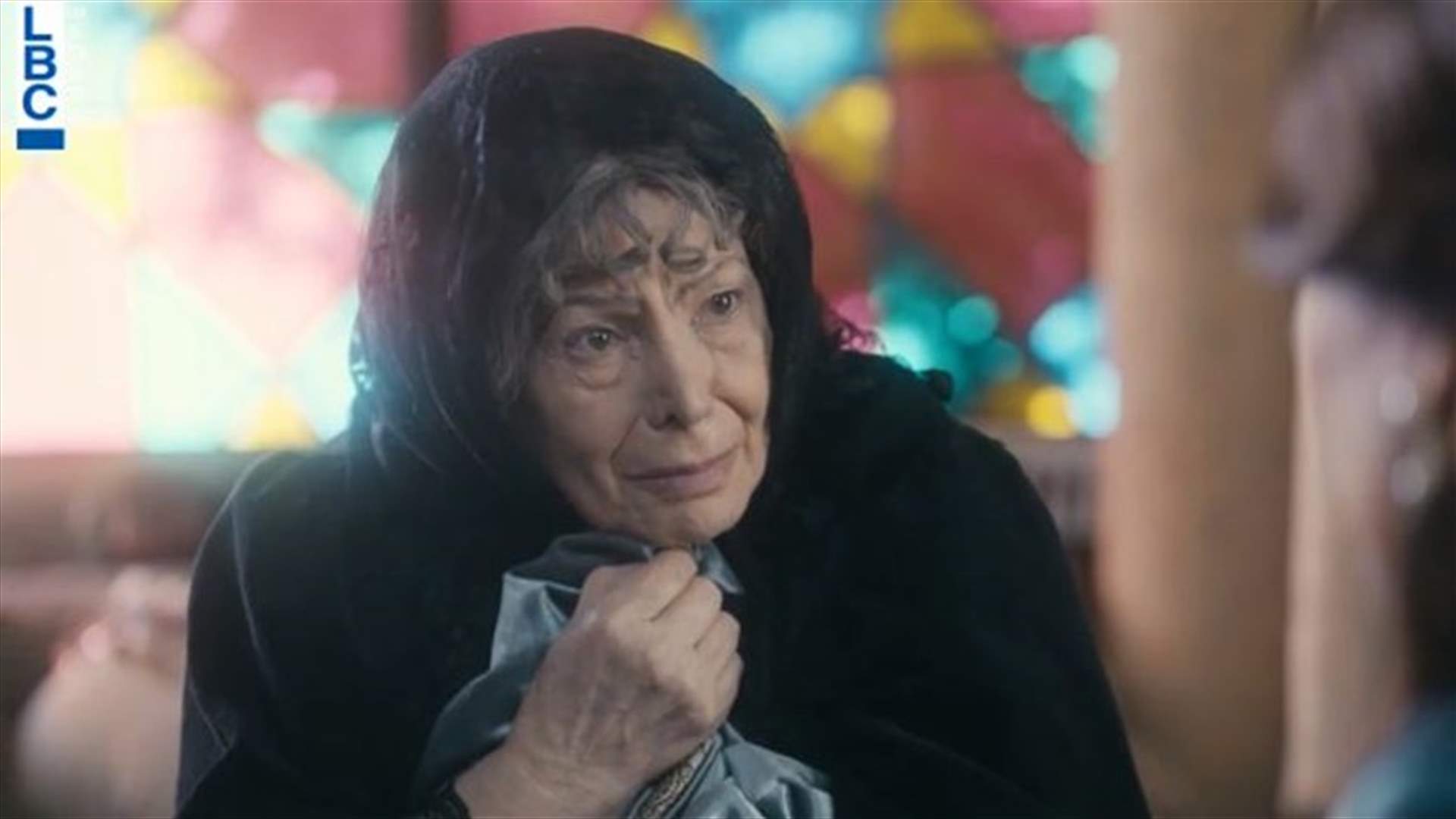 وفاء طربيه ستُبكيكم بدموعها في #ثورة_الفلاحين: &quot;ناطرة الموت&quot; (فيديو)