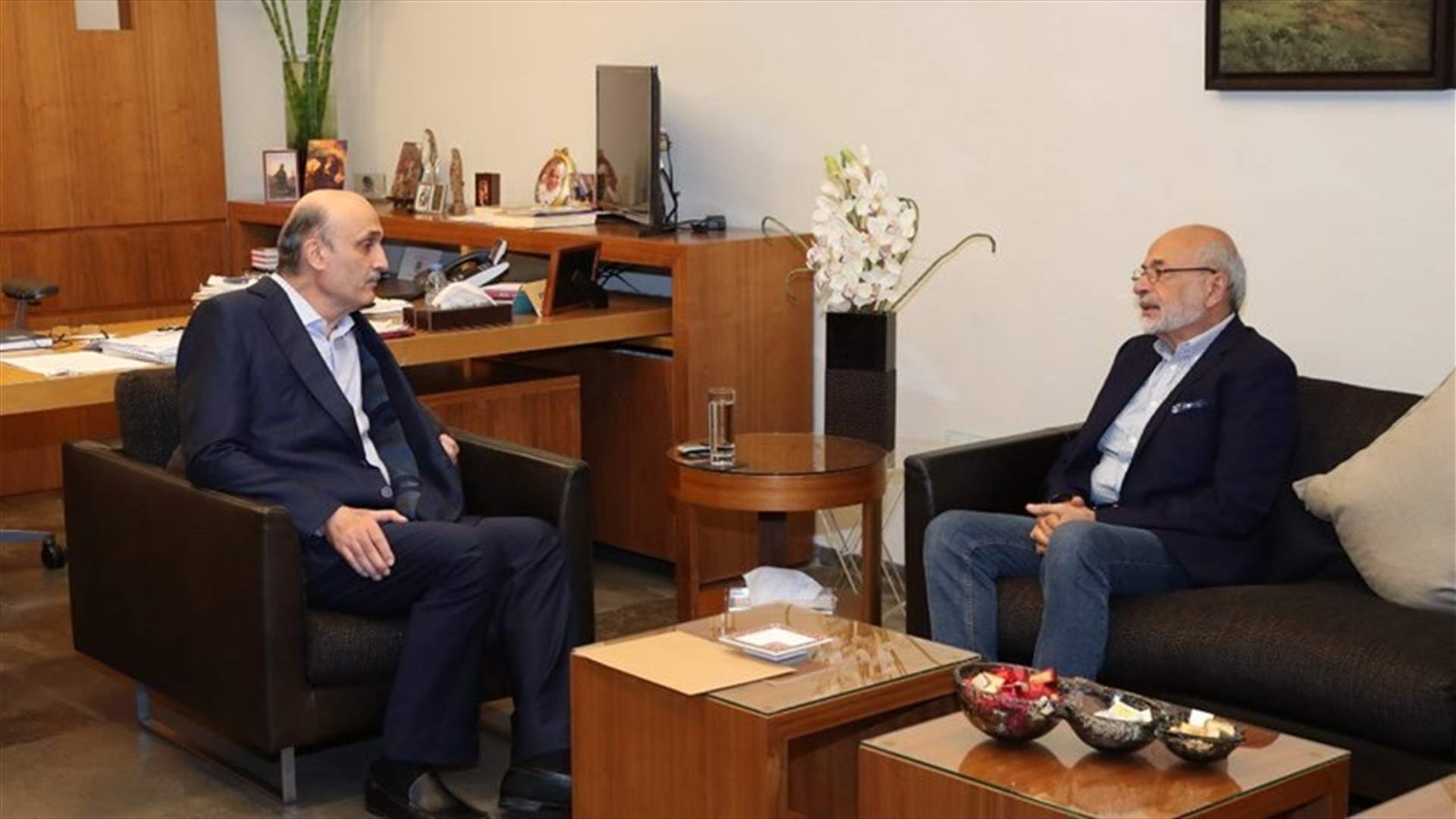 MP Chehayeb visits Geagea dispatched by Jumblatt