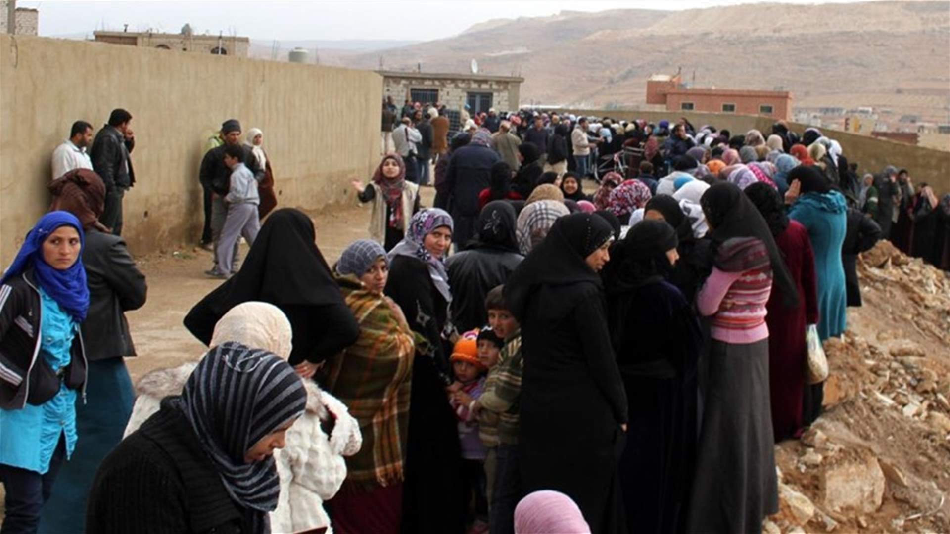 الجزائر تدعو الى تقاسم "منصف" لاعباء اللاجئين في العالم