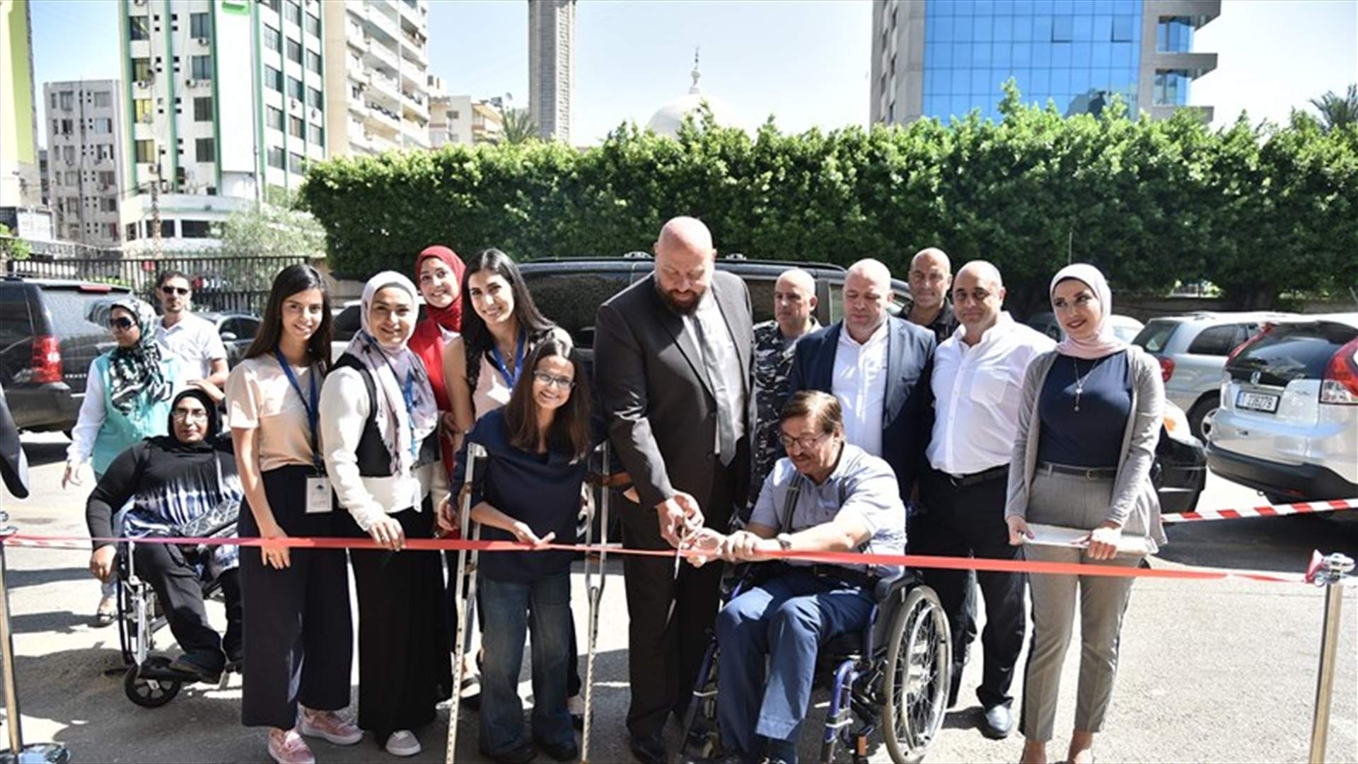 مؤسسة "رينه معوض" تطلق أول مساحة مخصصة لذوي الاحتياجات الخاصة في موقف السيارات التابع لسراي طرابلس