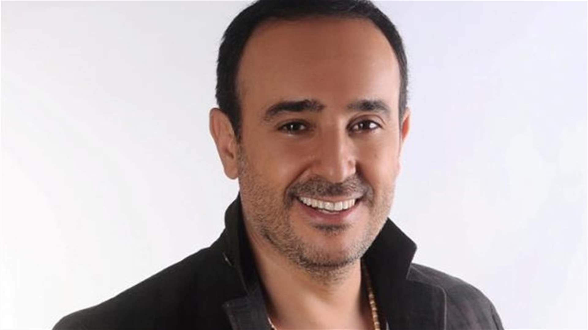 صابر الرباعي للـ LBCI: البعض يغنّي من صالون المنزل.. وأحب هيفاء وهبي برشا!