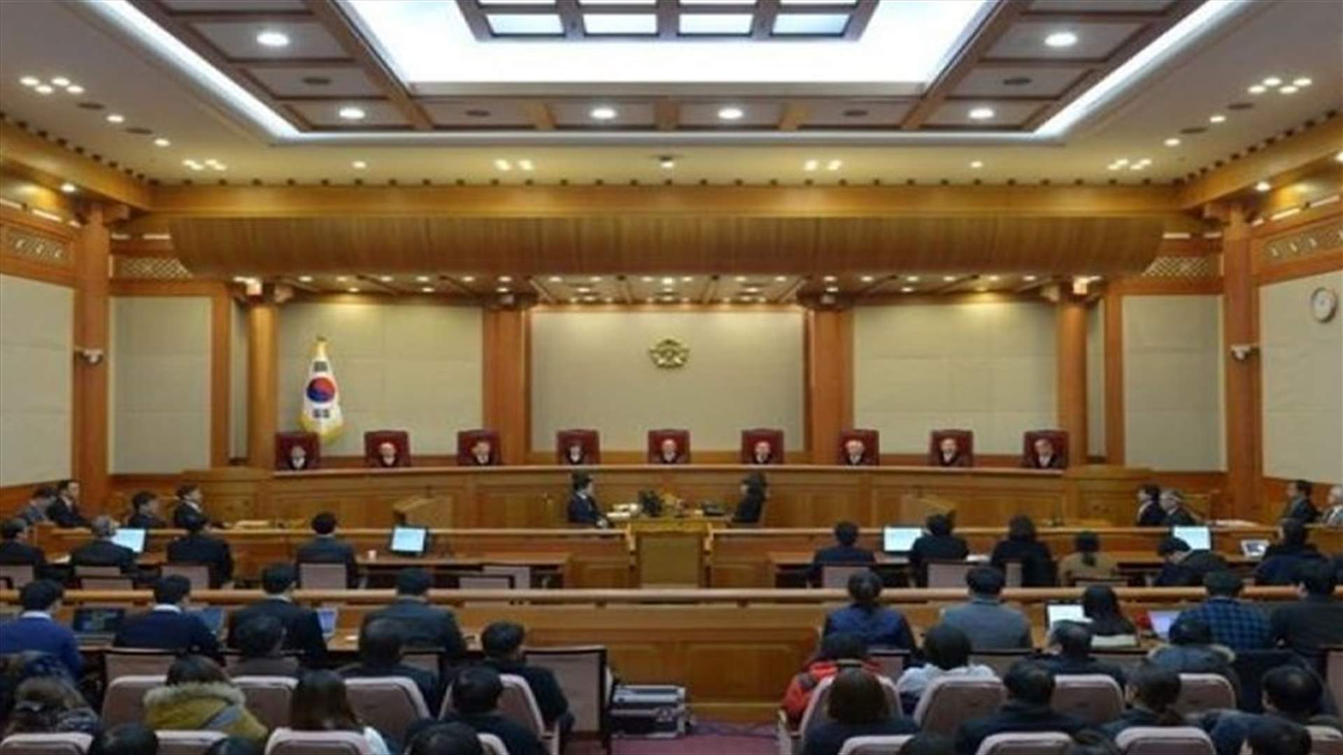 الحكم على الرئيس الكوري الجنوبي الأسبق لي ميونغ-باك بالسجن بتهمة الفساد