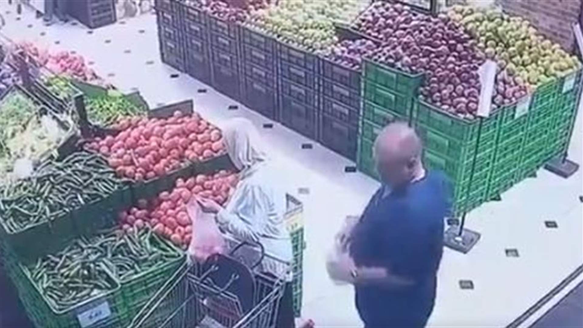 هذه هي حقيقة فيديو عملية النشل التي وقعت في أحد المحال التجارية