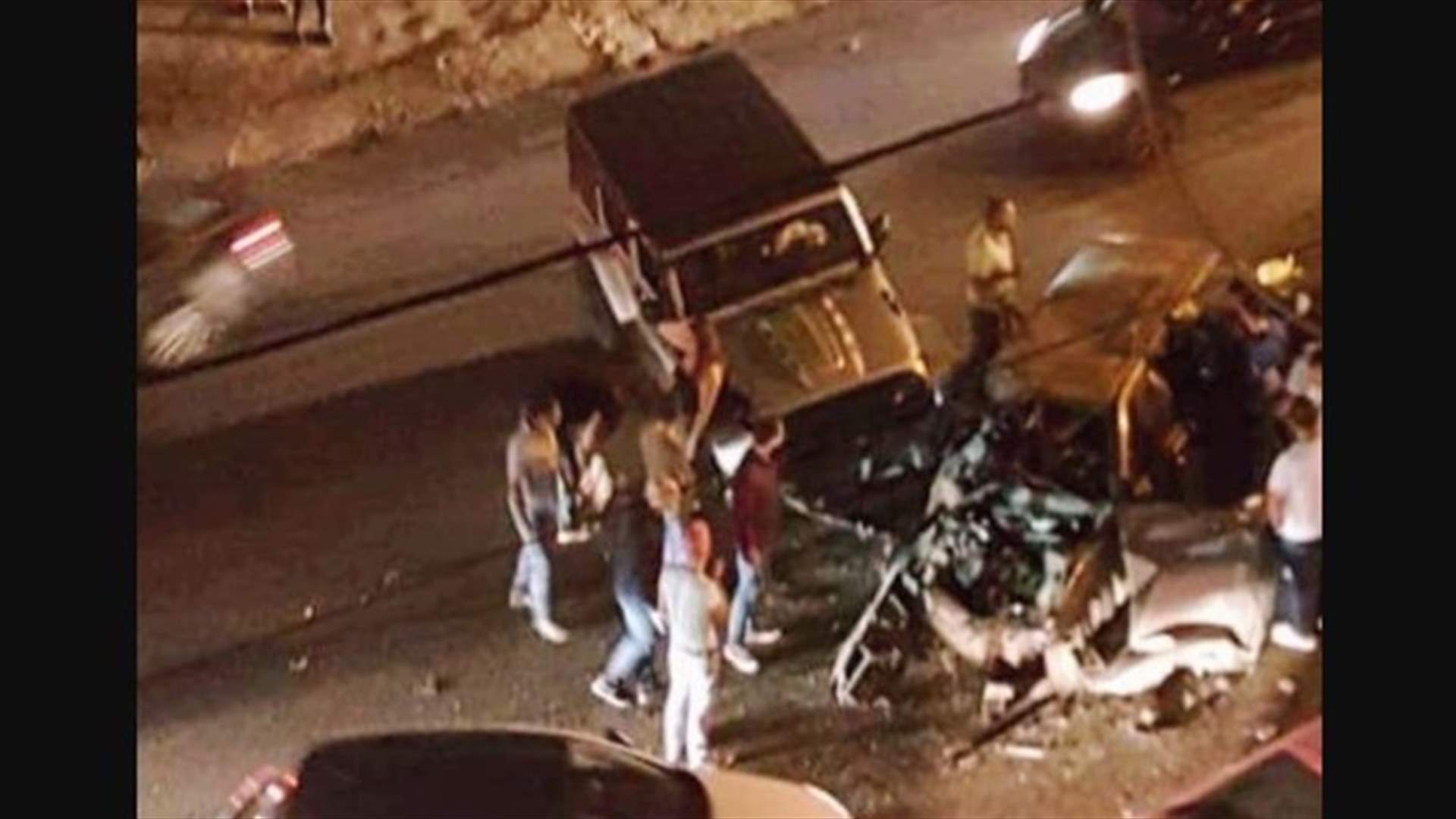 قتيلان بحادث سير مروع على طريق عام عجلتون(صورة)