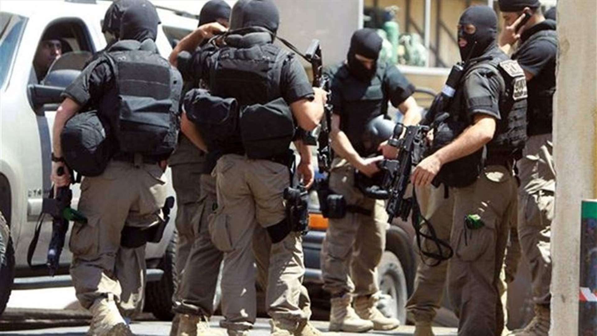 إصابة مطلوب وفراره بعد تبادل إطلاق نار مع دورية أمنية قرب الصويري