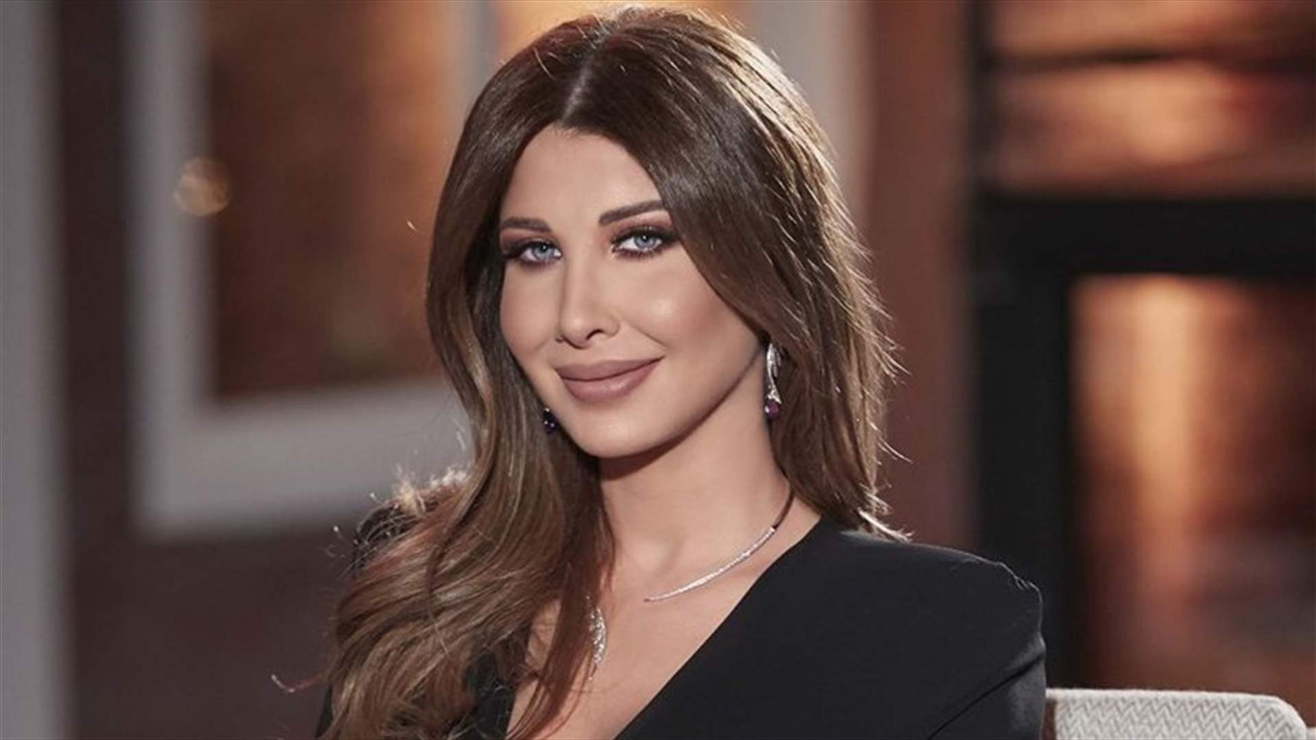 هل تلوم نانسي عجرم والدها على إدخالها مجال الفن باكراً؟