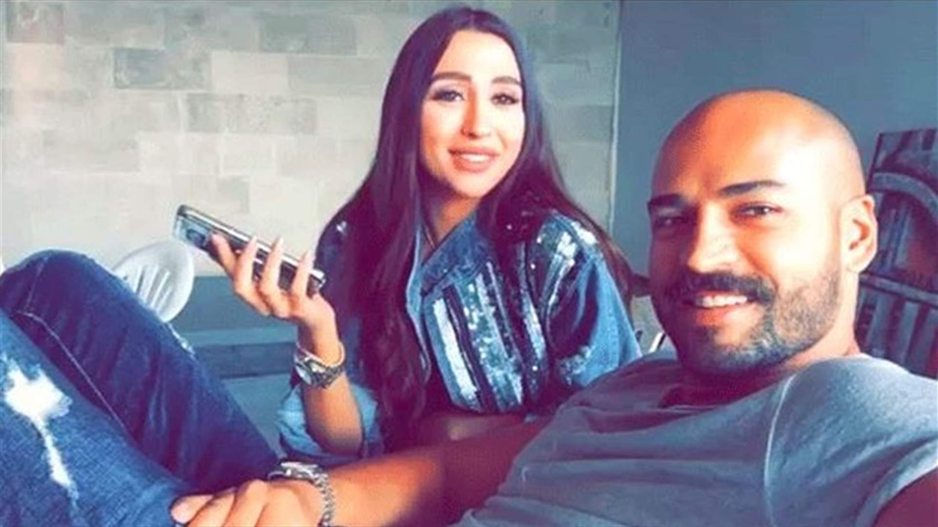 جيسي عبدو ووسام حنا يغنيان ويرقصان بعفوية تامّة (فيديو)