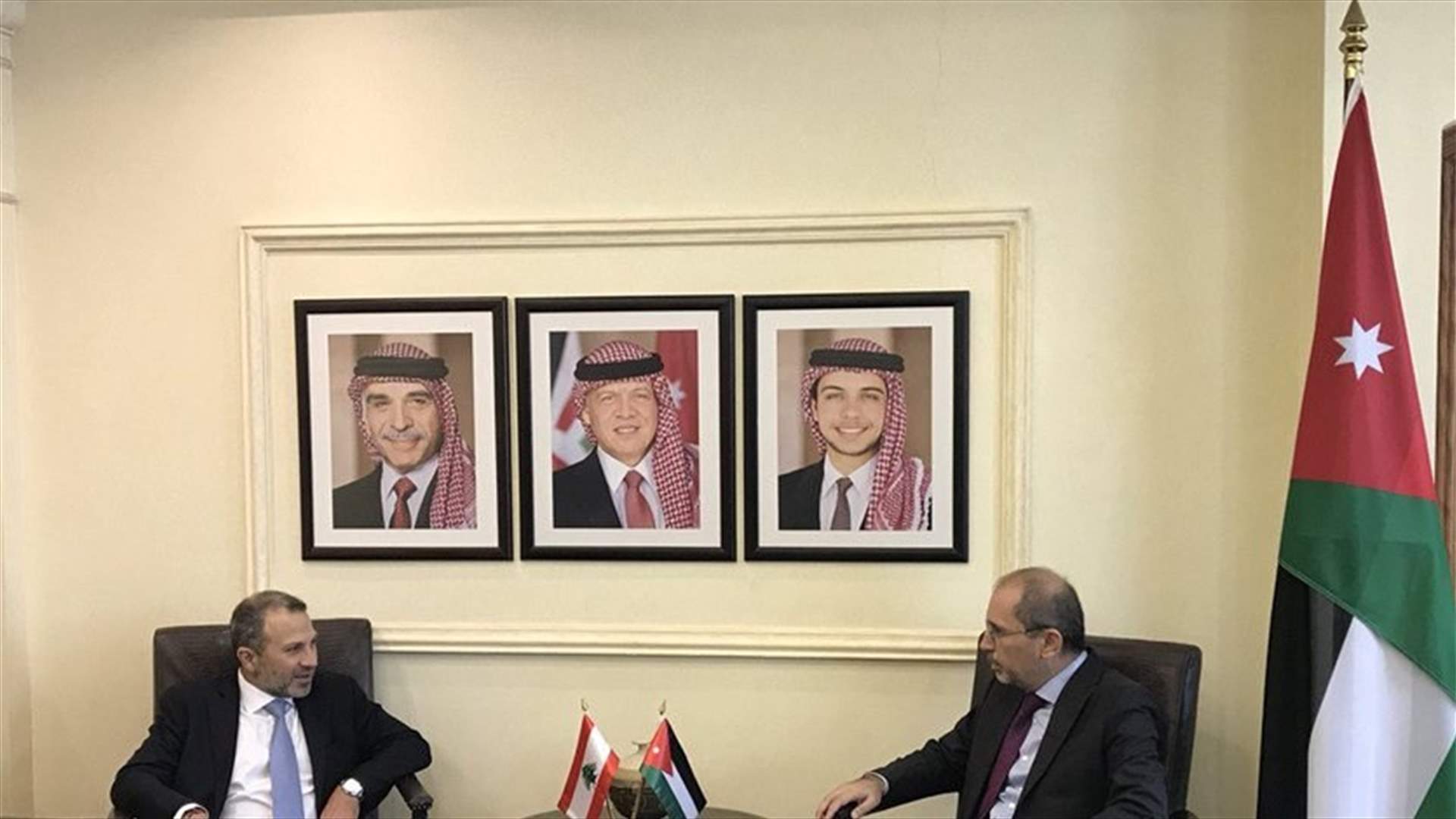 Bassil meets with Jordanian counterpart in Amman, discusses reopening of Nassib border crossing